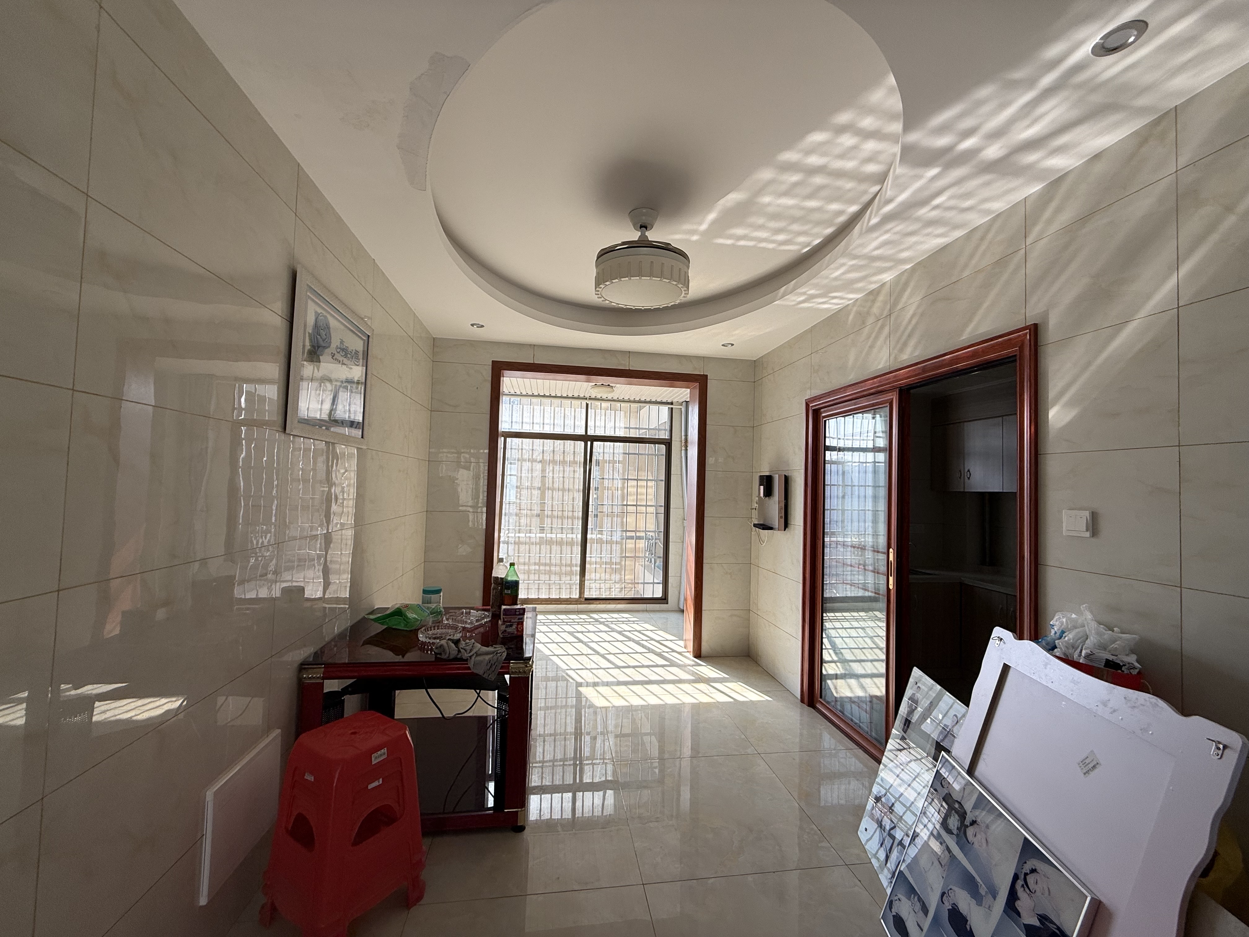 水域中央  4室2厅2卫    2200.0元/月室内图