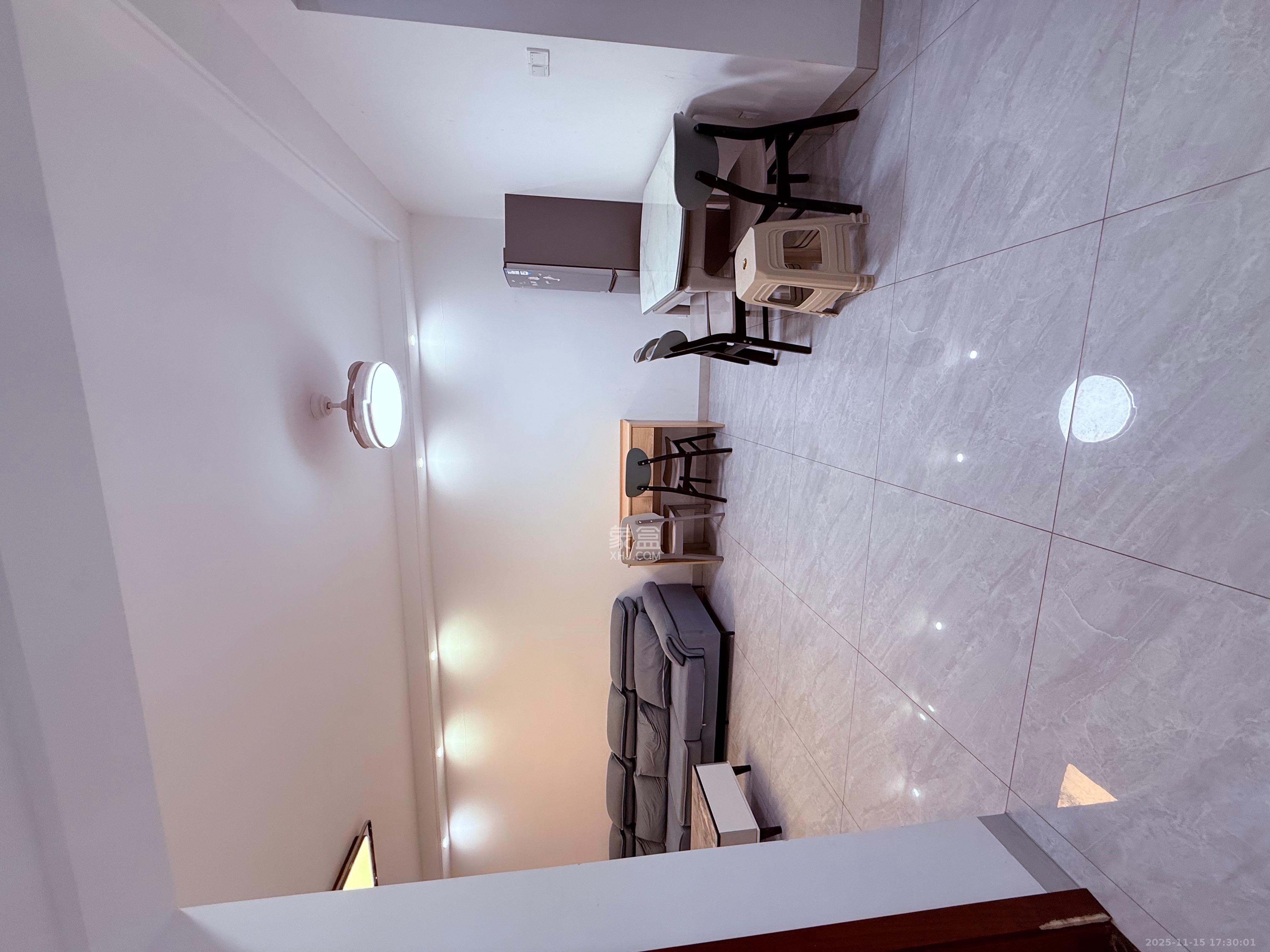 嘉雨兴园 2室1厅1卫 2700.0元/月 嘉雨兴园 2室1厅1卫 2700.0元/月室内图