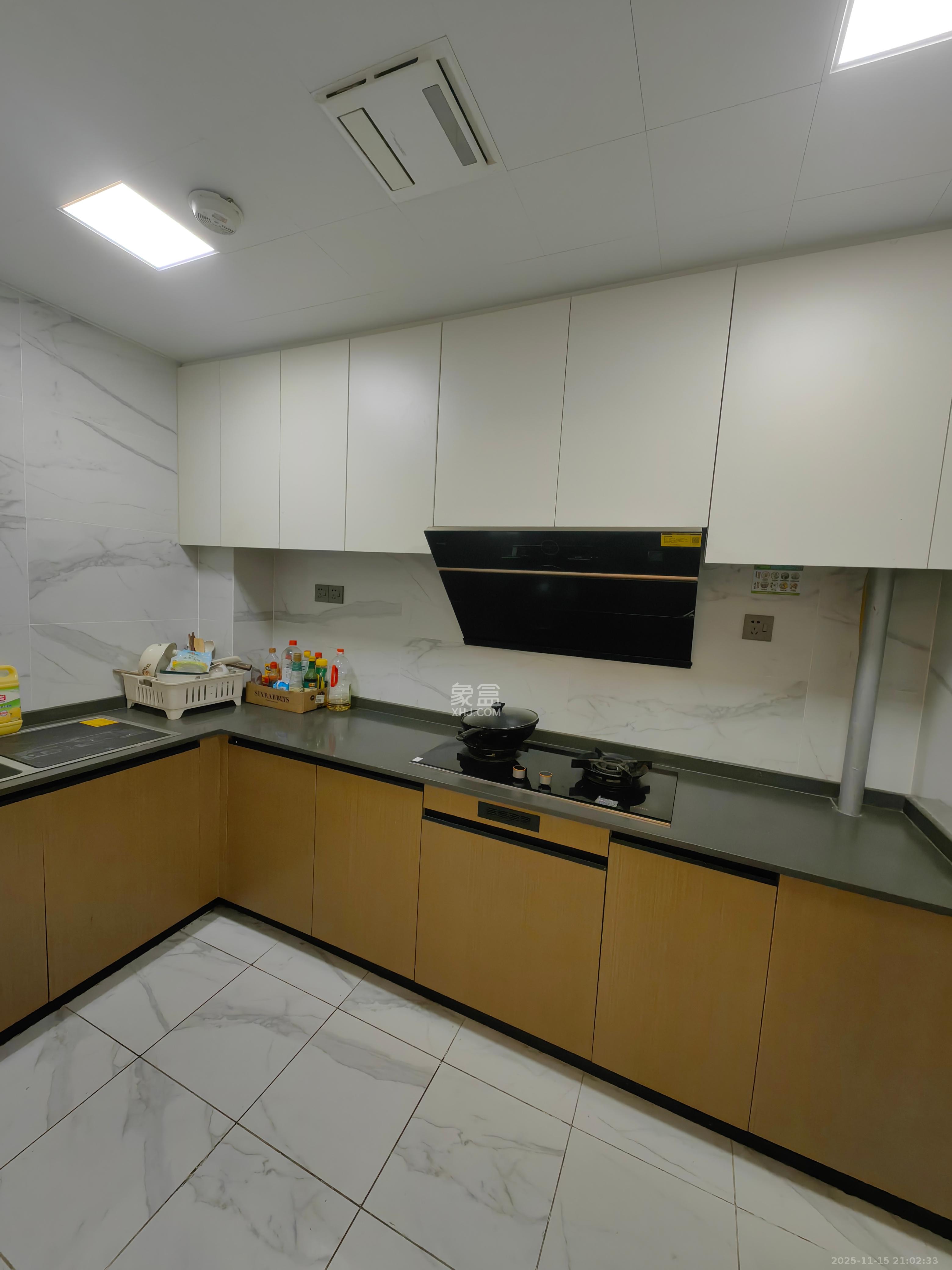 长房云西府一期  3室2厅1卫    2400.0元/月室内图