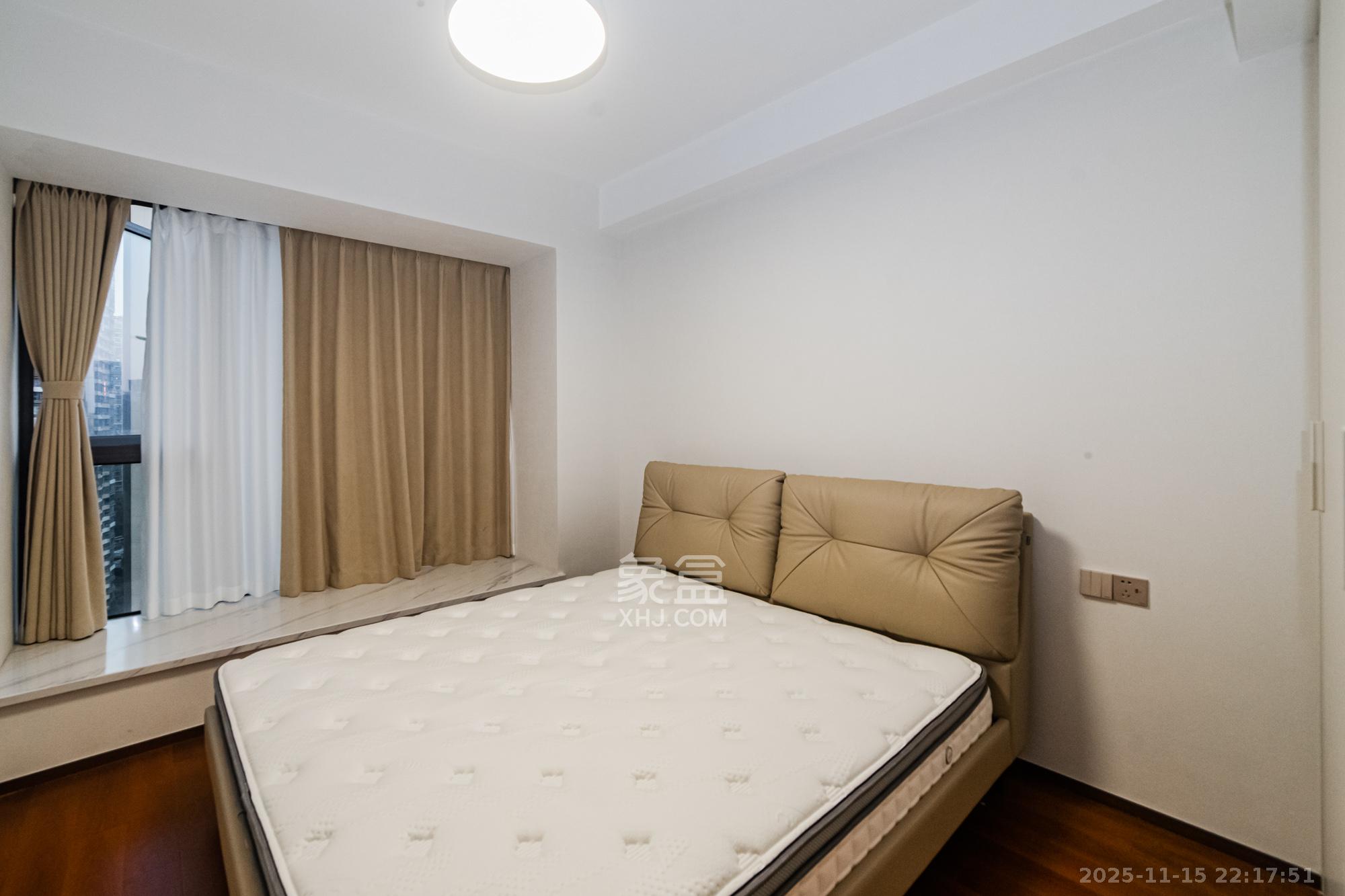 北辰瀚江府 4室2厅2卫 350.0万 北辰瀚江府 4室2厅2卫 350.0万卧室