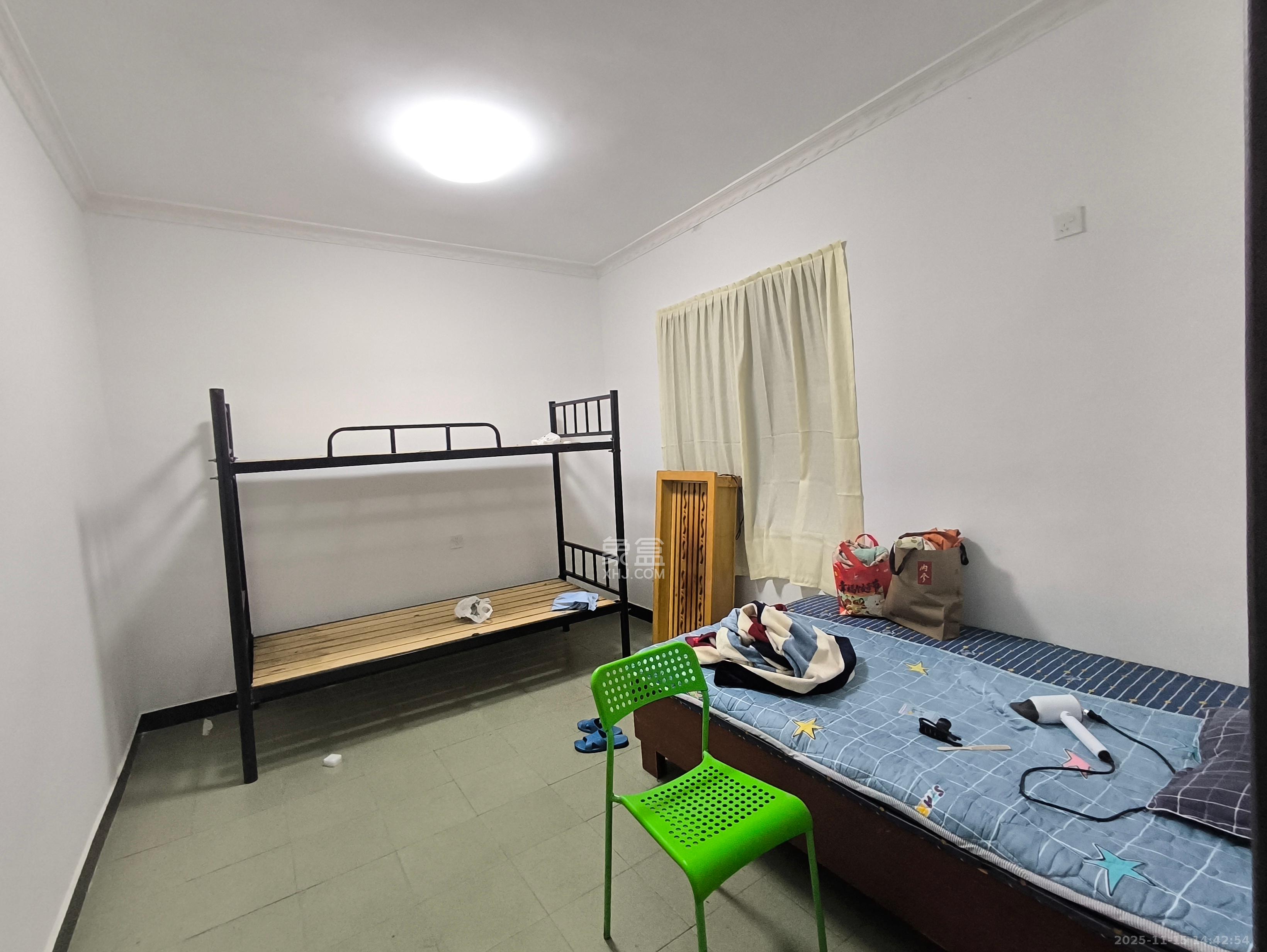 东风路新二村  3室2厅1卫    2000.0元/月室内图