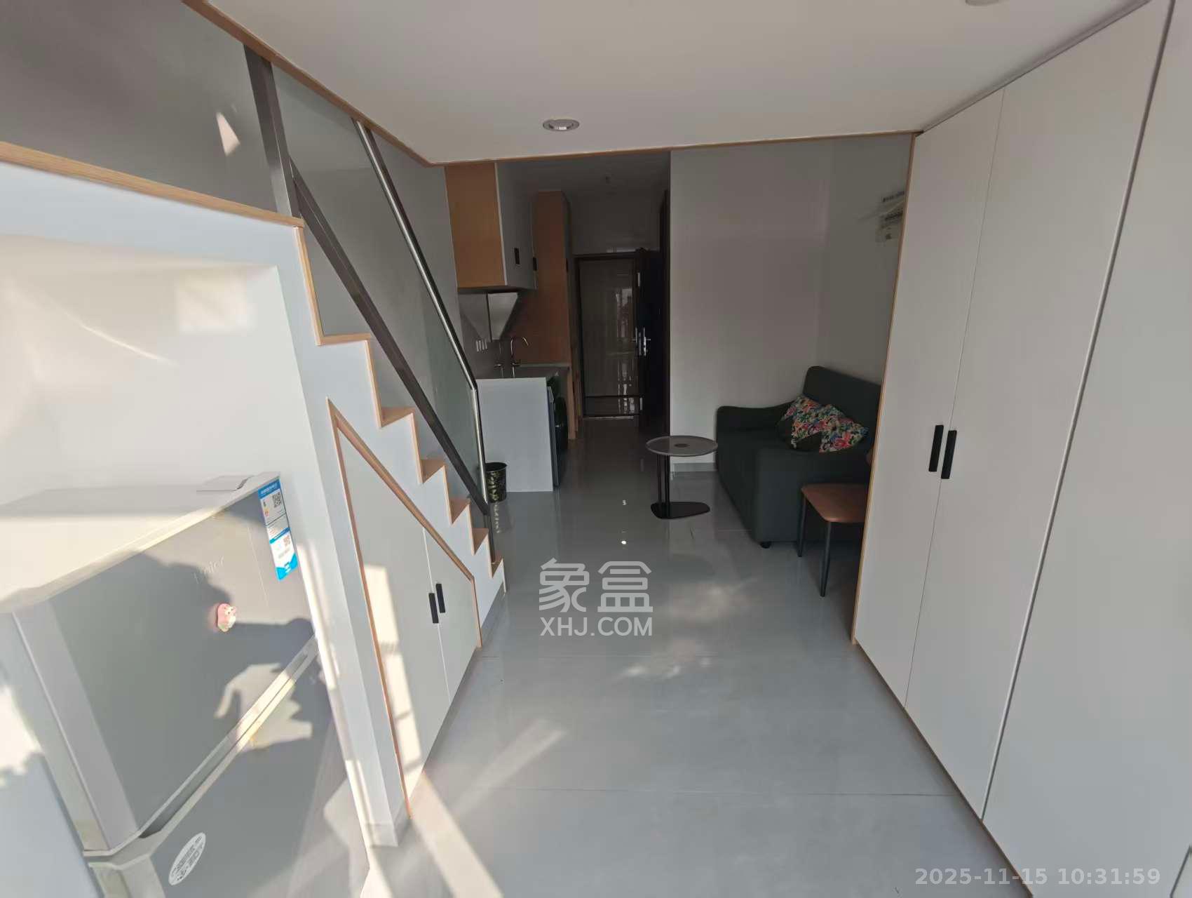 保利天禧EF区 1室1厅1卫 1600.0元/月 保利天禧EF区 1室1厅1卫 1600.0元/月室内图