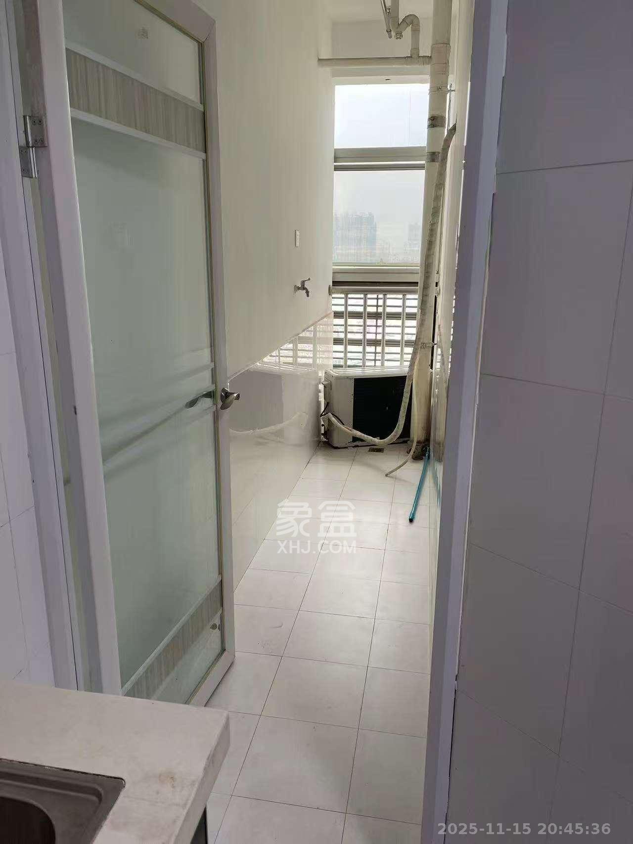 红星国际星城  1室1厅1卫    1600.0元/月室内图