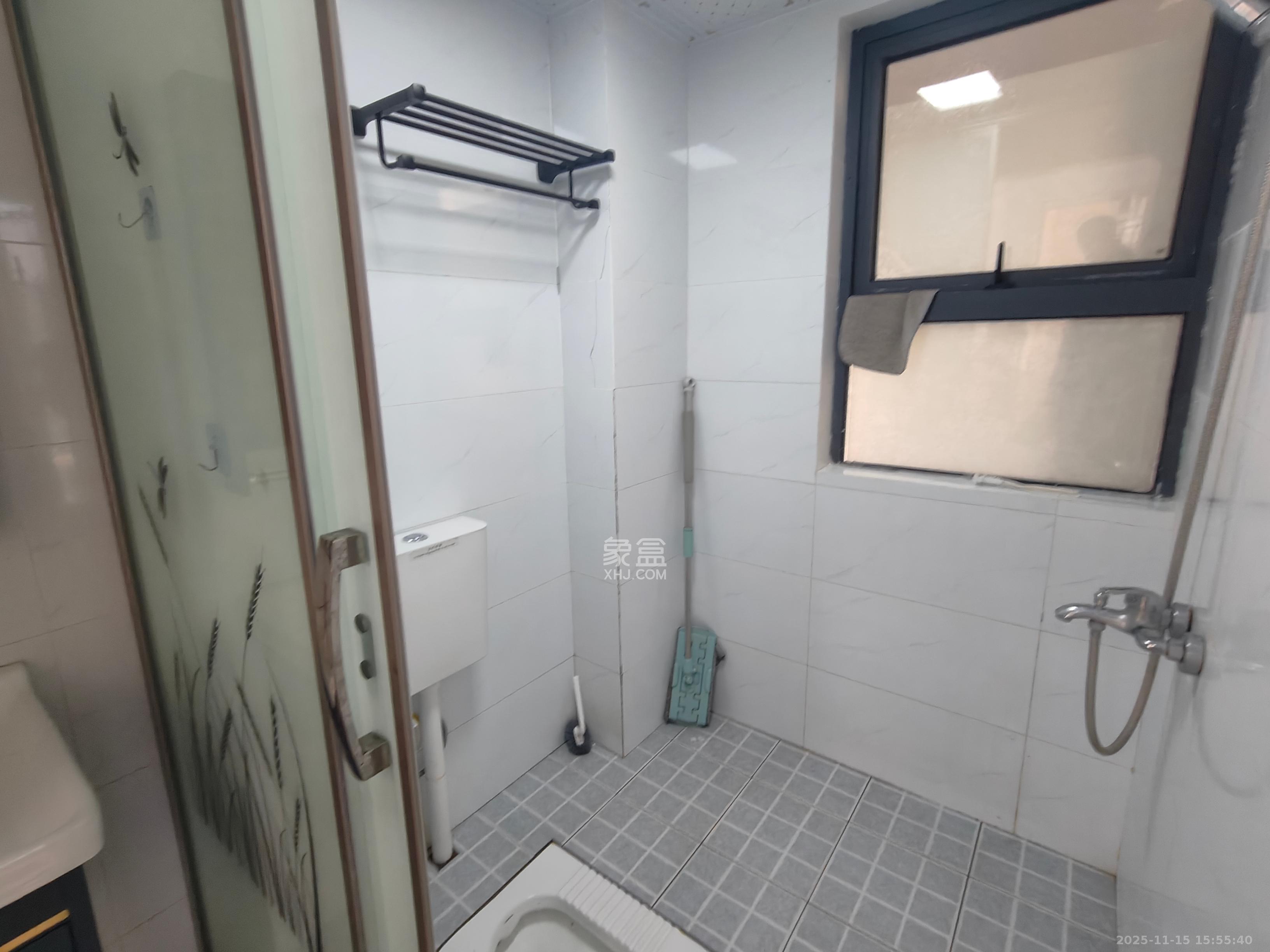 明发阅江悦府 3室2厅1卫 2000.0元/月 明发阅江悦府 3室2厅1卫 2000.0元/月室内图