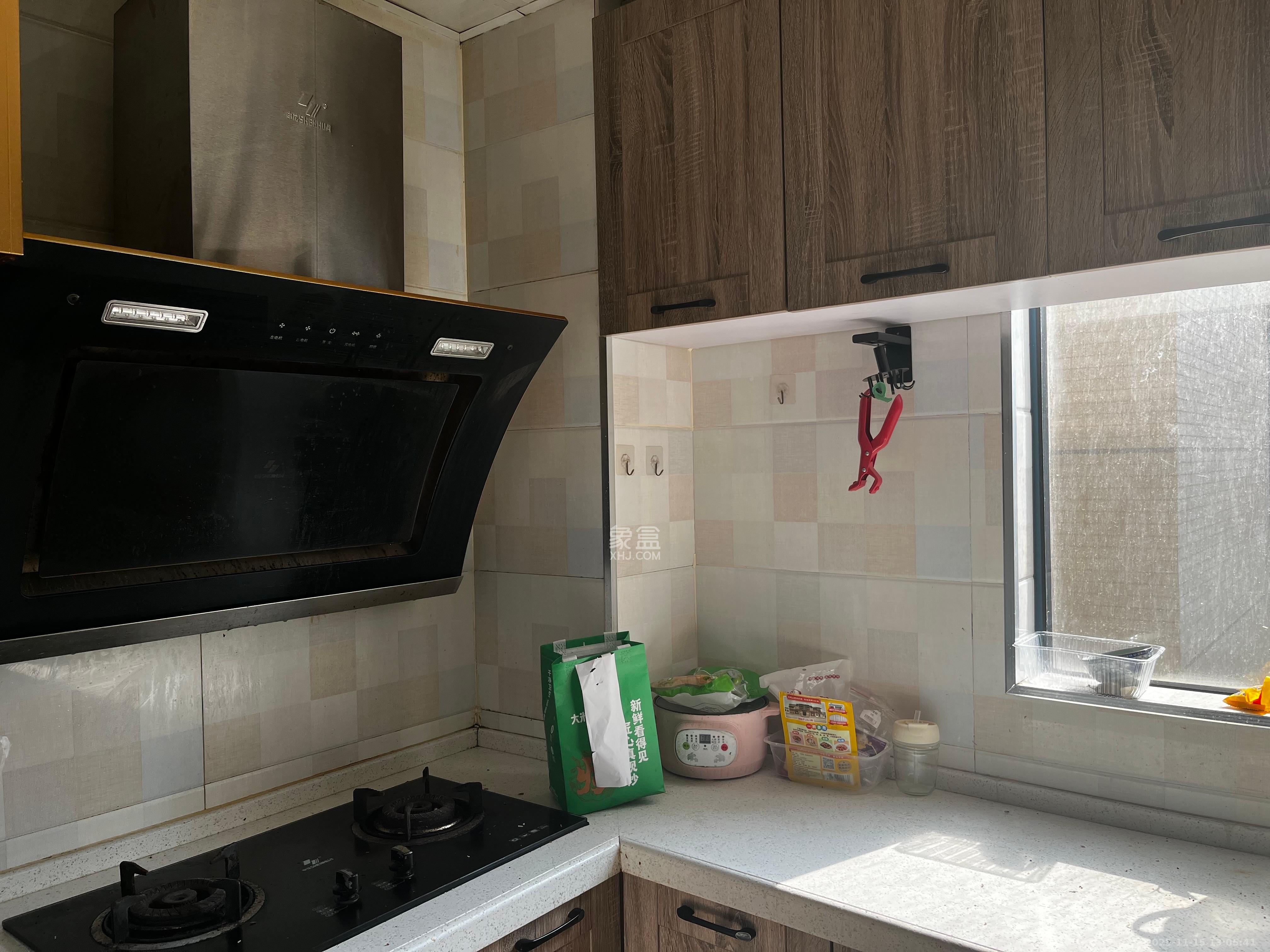 筑梦星园  3室2厅2卫    2000.0元/月室内图