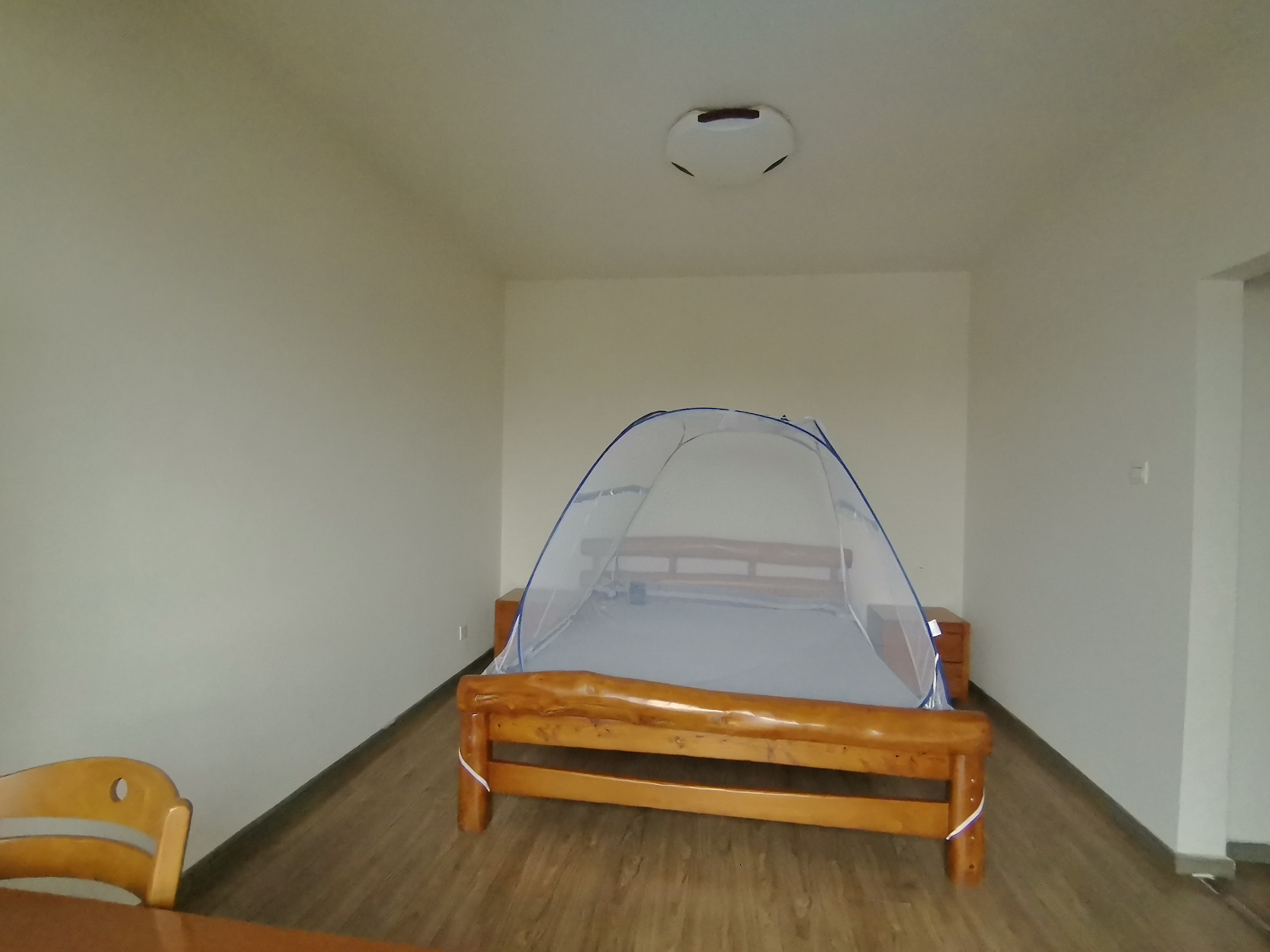 龙福花园 3室2厅1卫 2200.0元/月 龙福花园 3室2厅1卫 2200.0元/月室内图