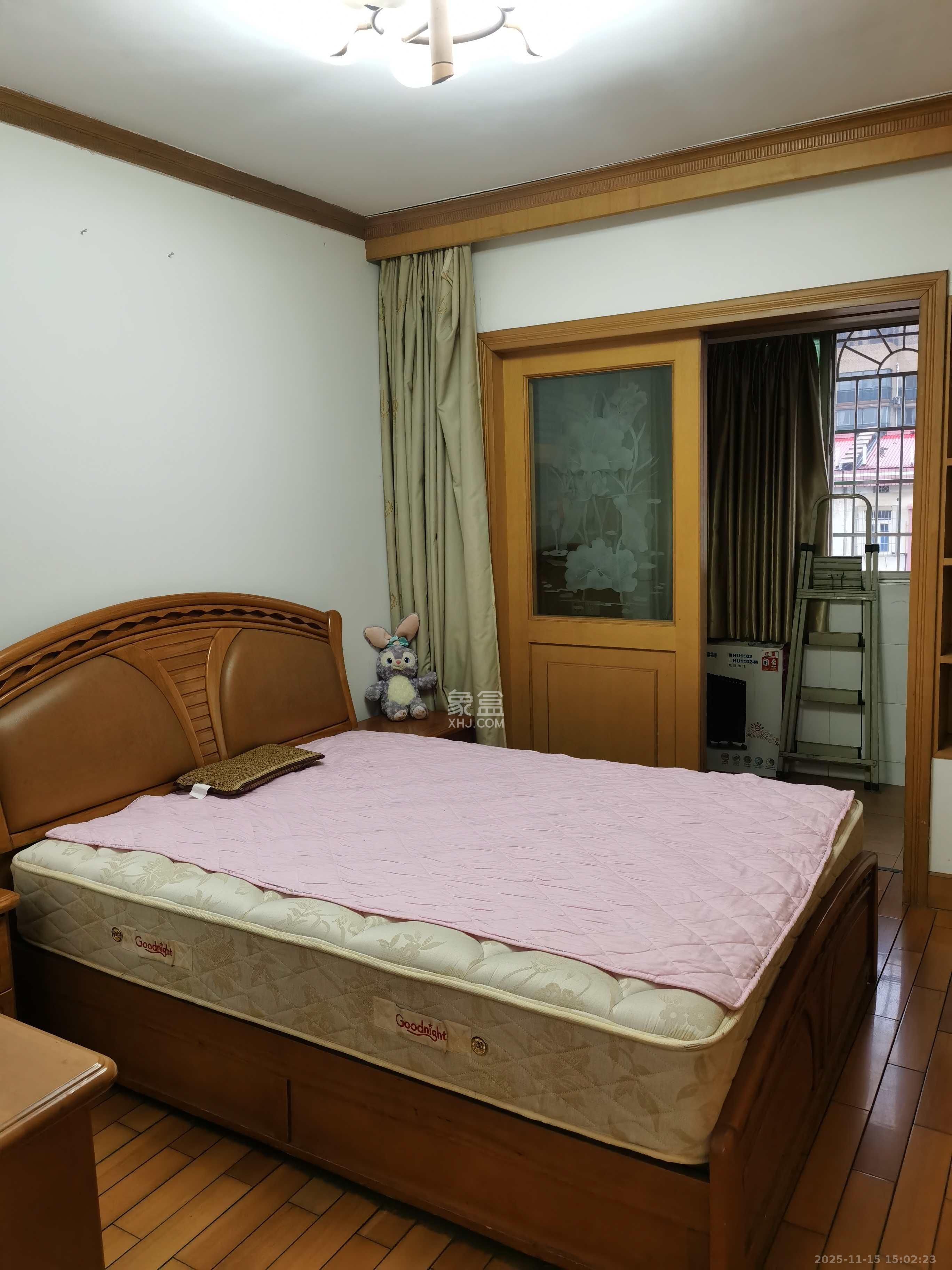 湖开小区（湖南开关厂宿舍）/南大桥社区  1室2厅1卫    1200.0元/月室内图