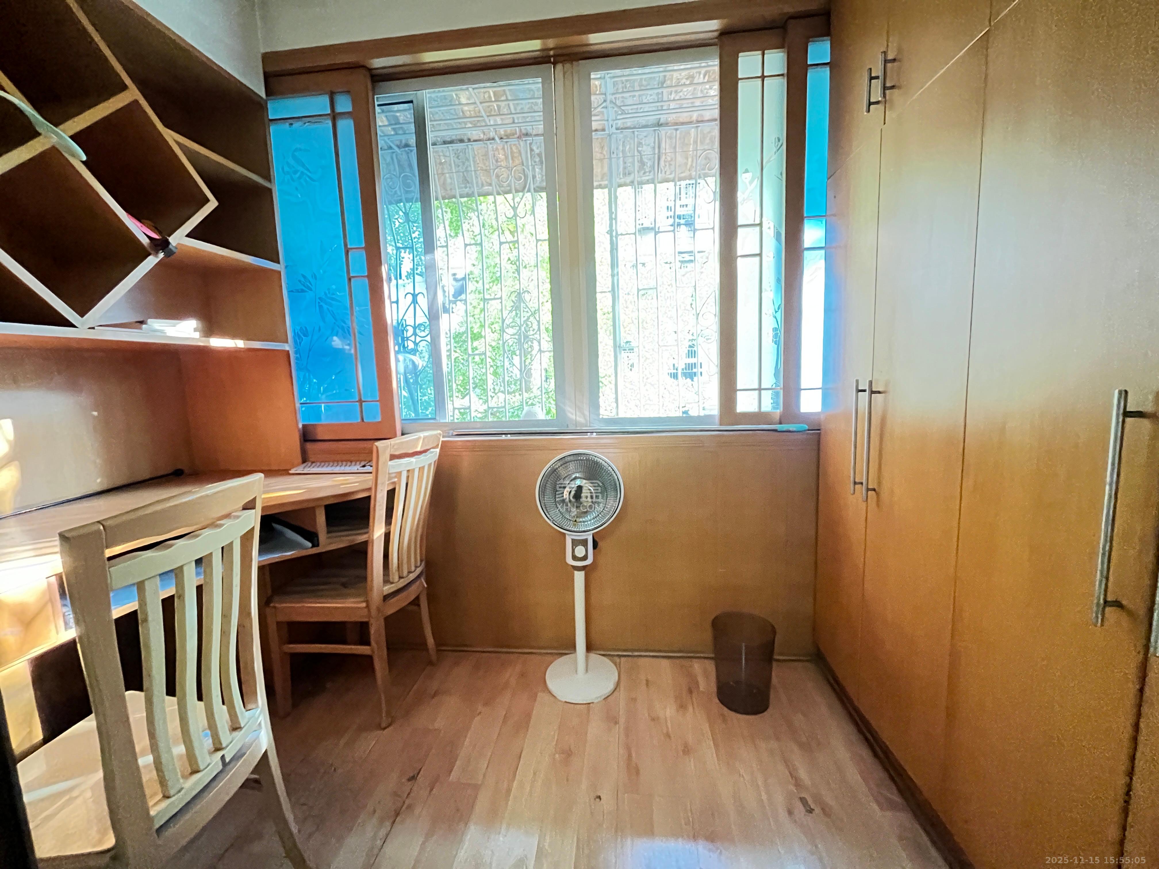 荷花园电信宿舍（天辰荷花苑）  2室2厅1卫    2000.0元/月室内图