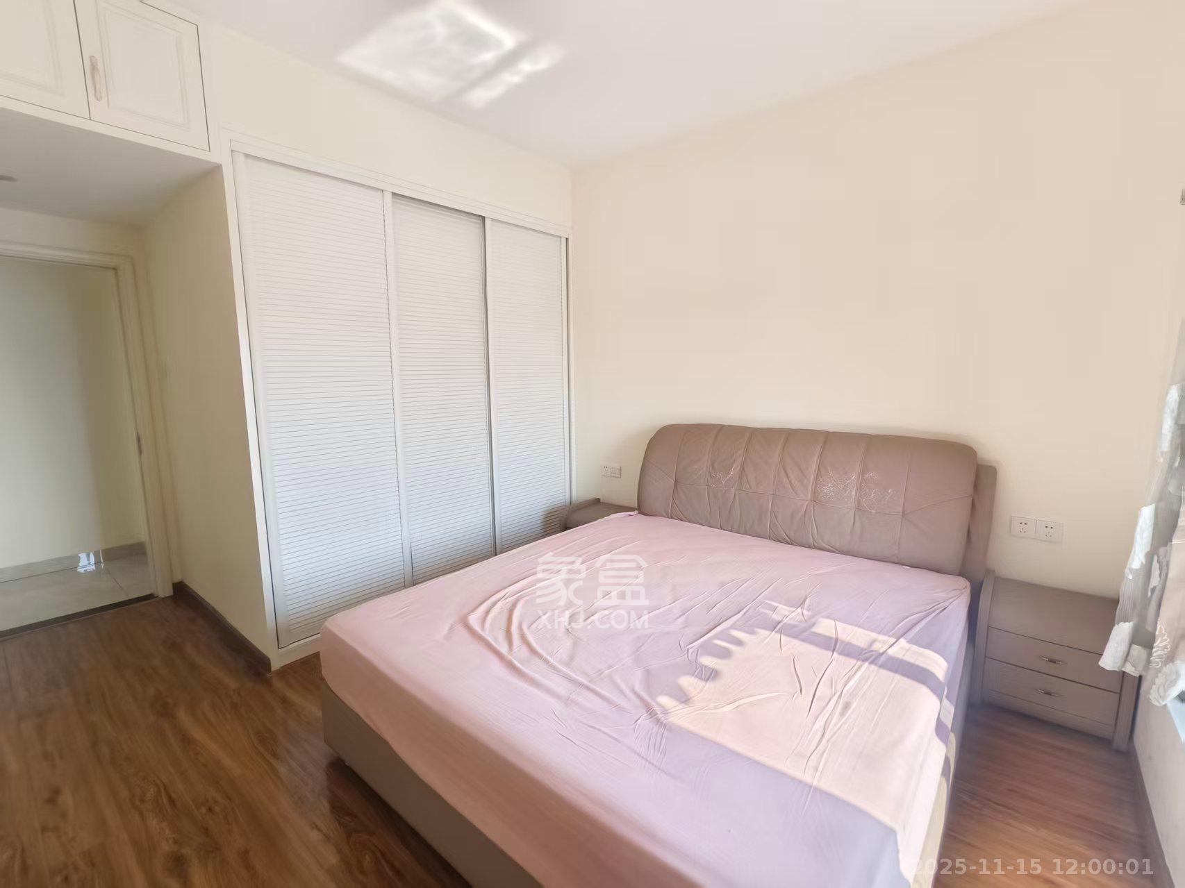 江山帝景哈佛  2室2厅1卫    1900.0元/月室内图