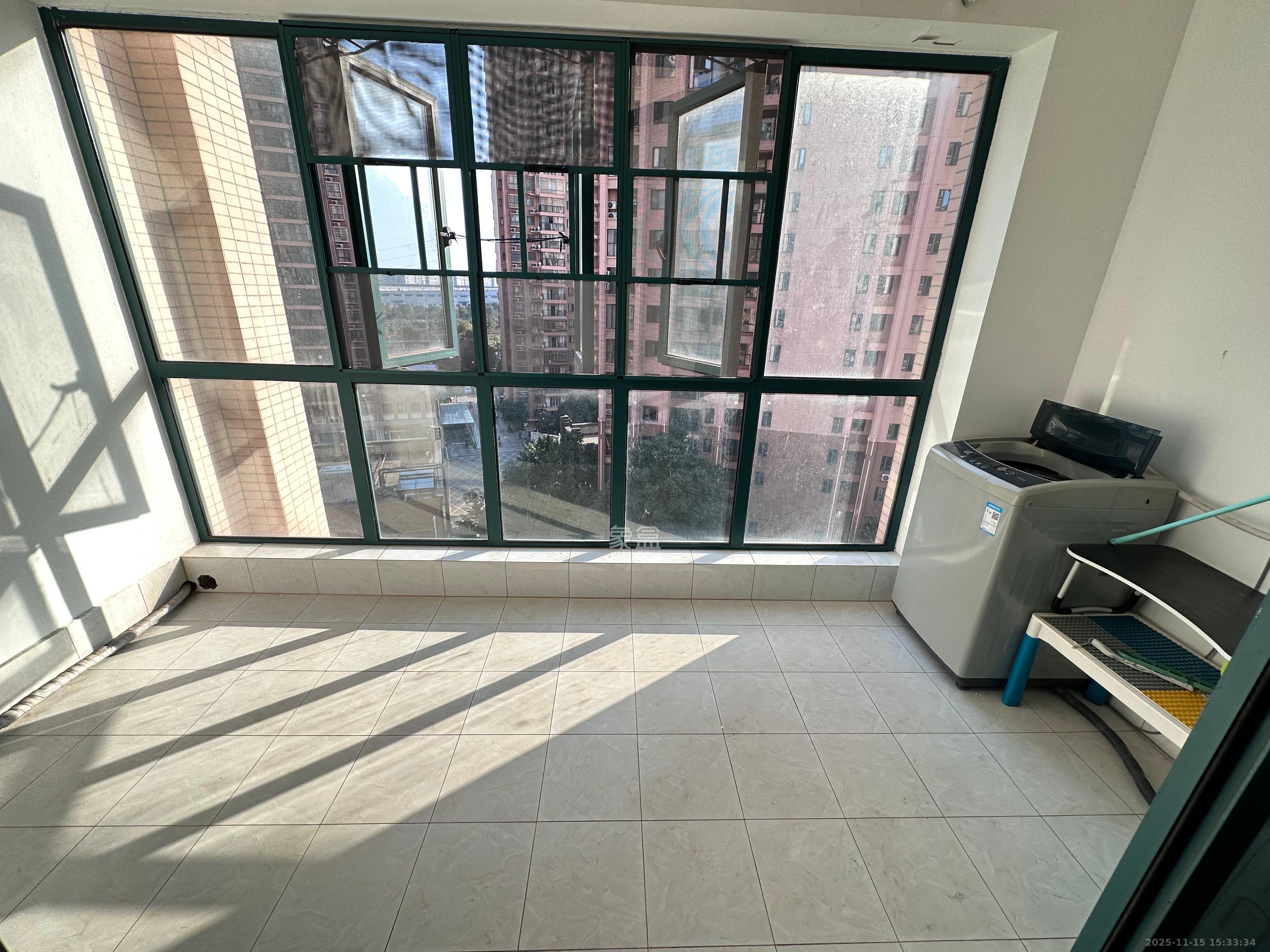 博长山水香颐  3室2厅1卫    1800.0元/月室内图