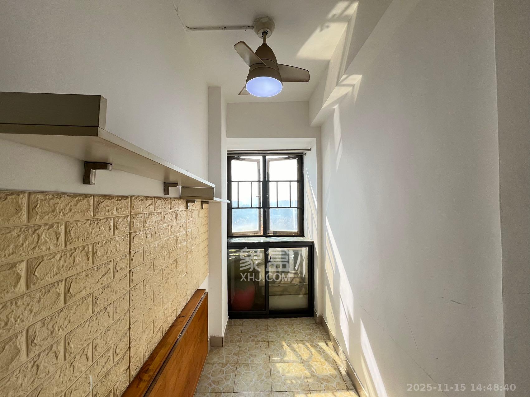 中建芙蓉工社  1室1厅1卫    1200.0元/月室内图