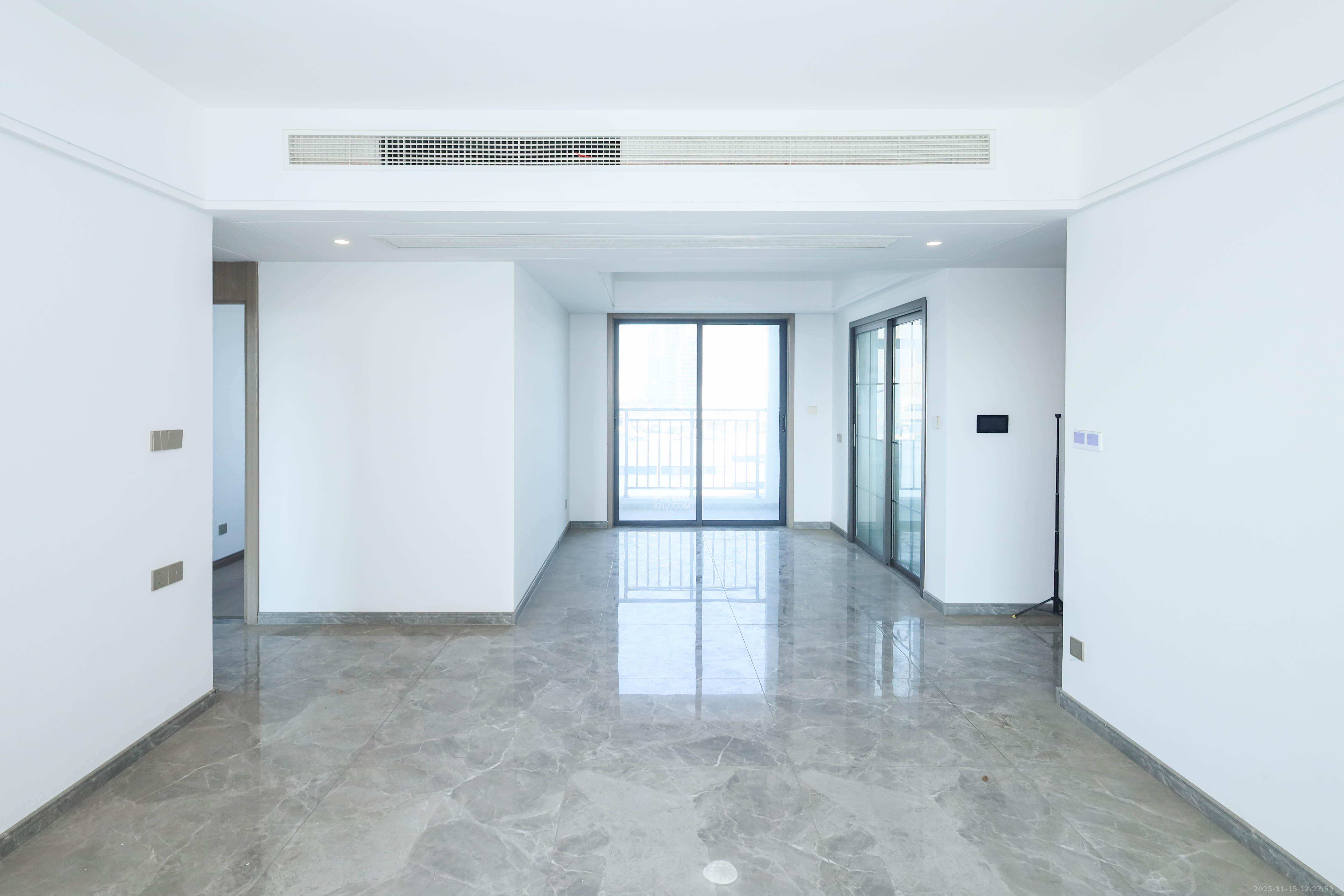 梅溪枫林 4室2厅2卫 145.0万 梅溪枫林 4室2厅2卫 145.0万客厅