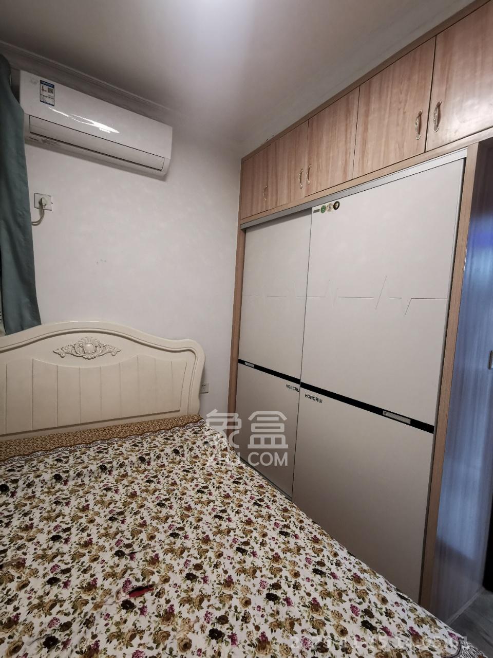 武广新都汇（新都华府二期）  3室2厅1卫    1700.0元/月室内图