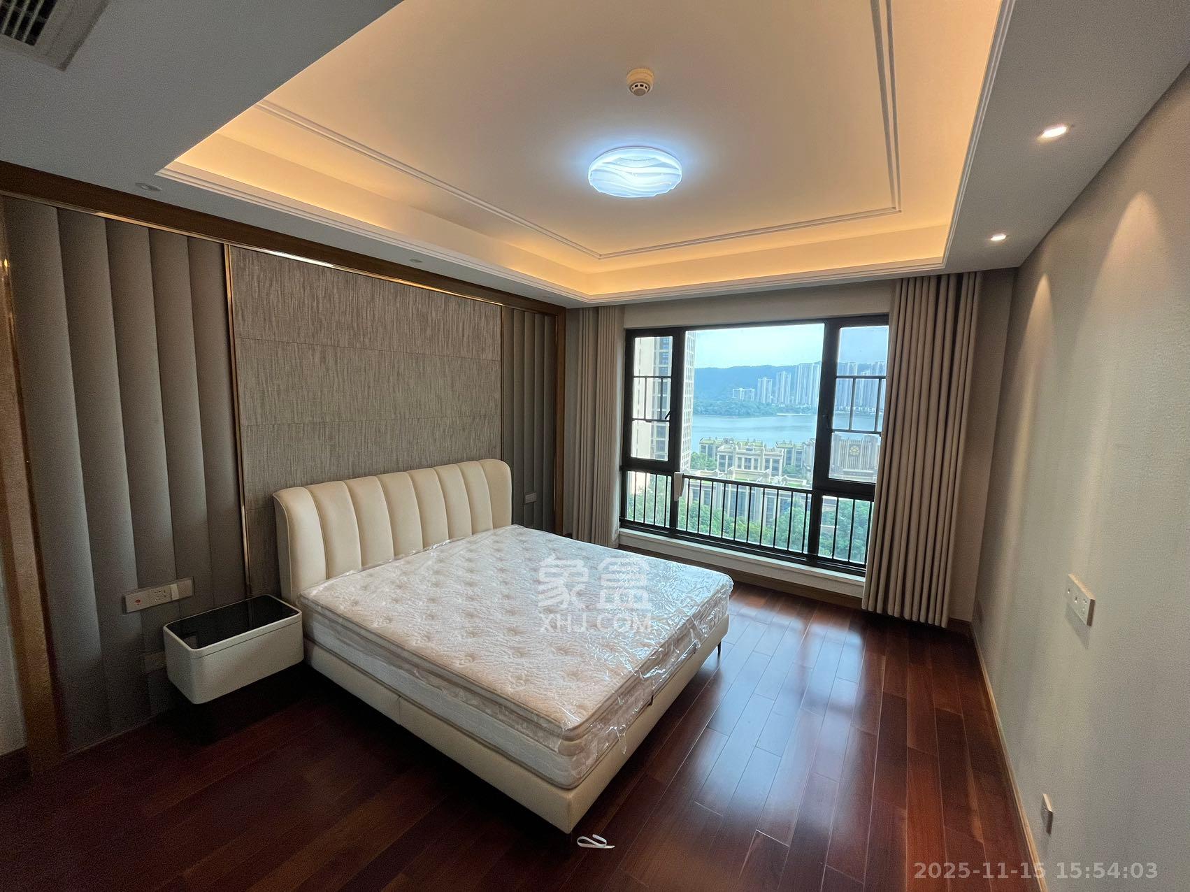 晟通牡丹舸  1室2厅2卫    10000.0元/月室内图