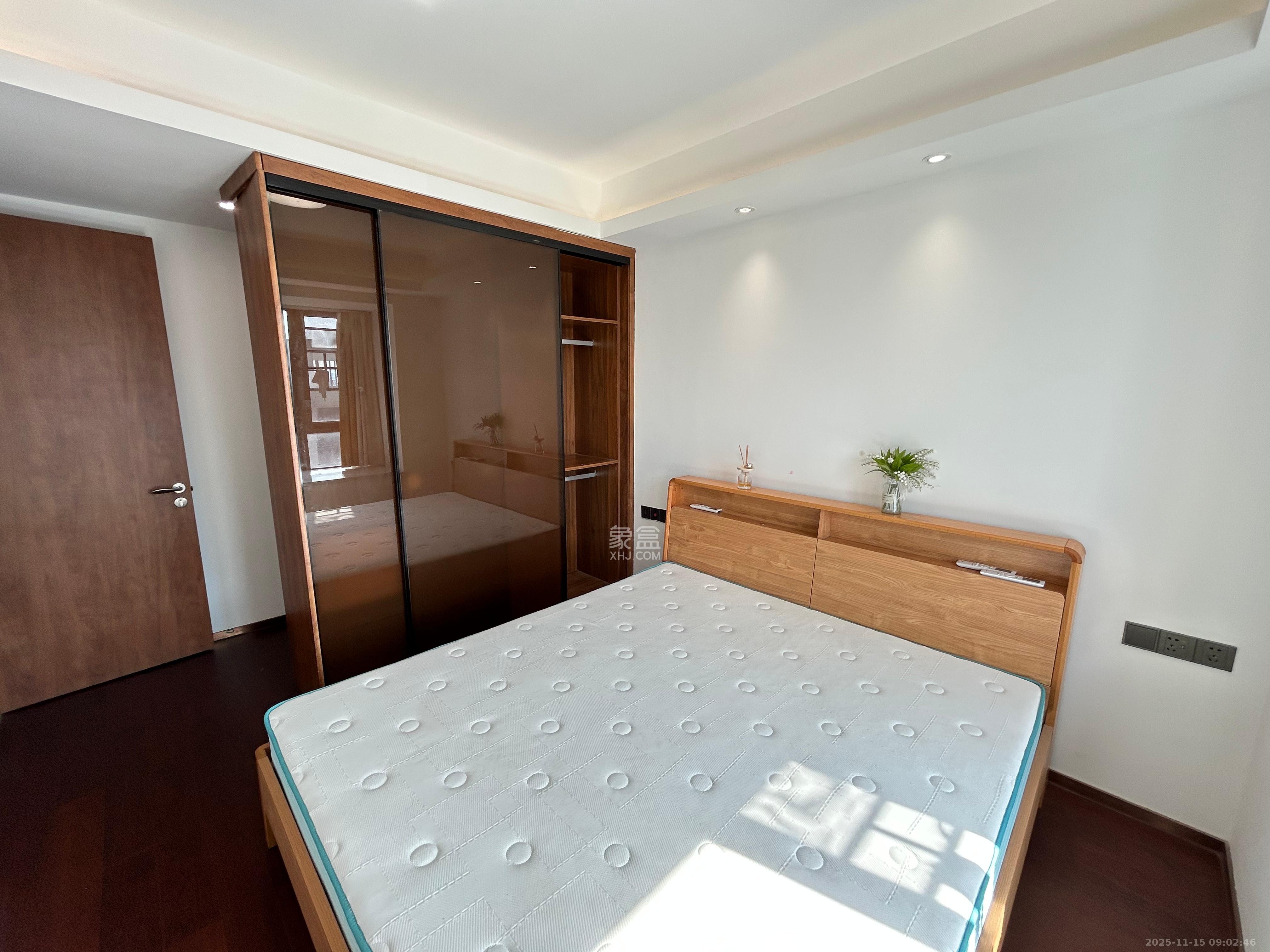 梅溪悦章  3室2厅2卫    3500.0元/月室内图