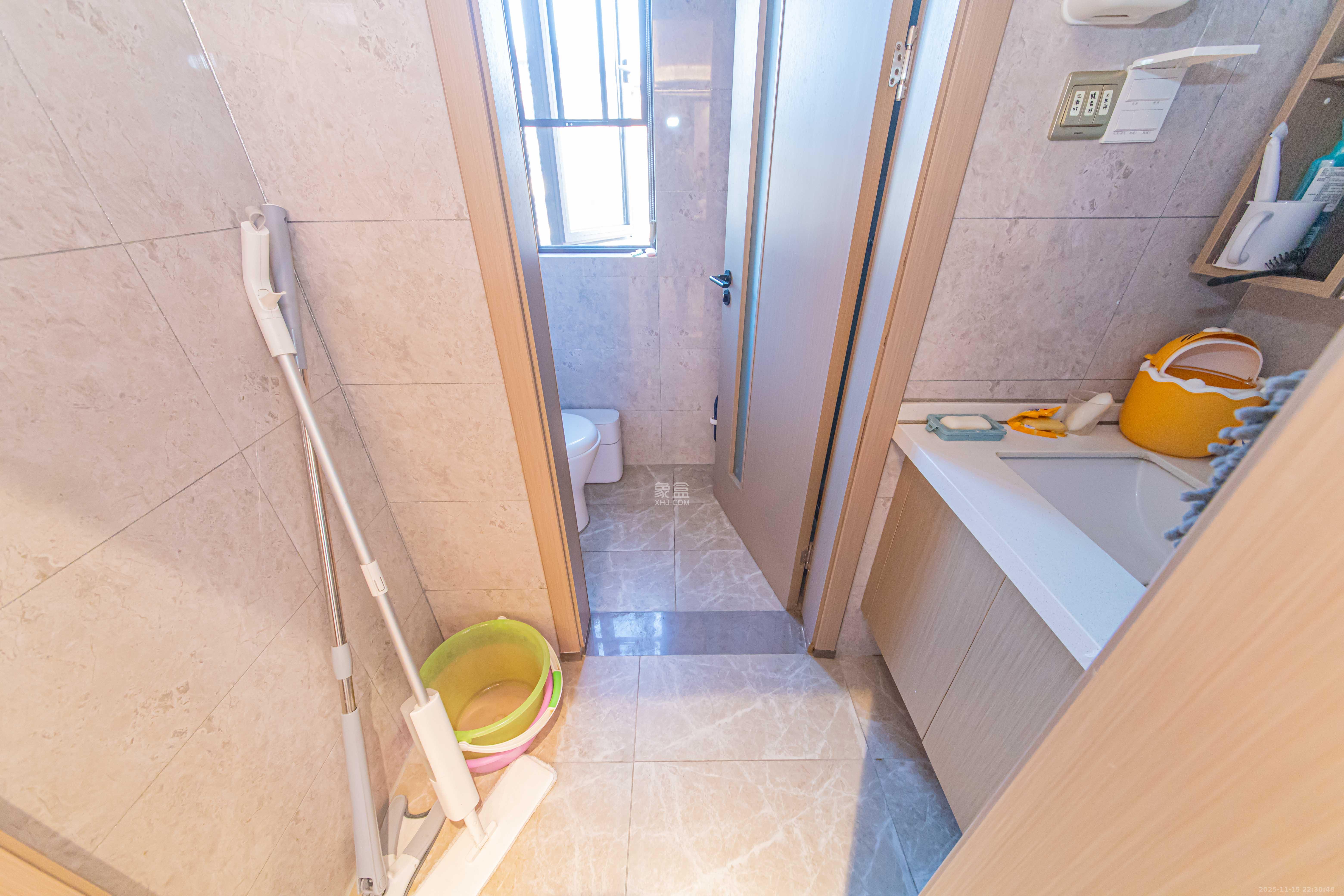 大唐印象三期御玺 3室2厅2卫 145.0万 大唐印象三期御玺 3室2厅2卫 145.0万卫生间