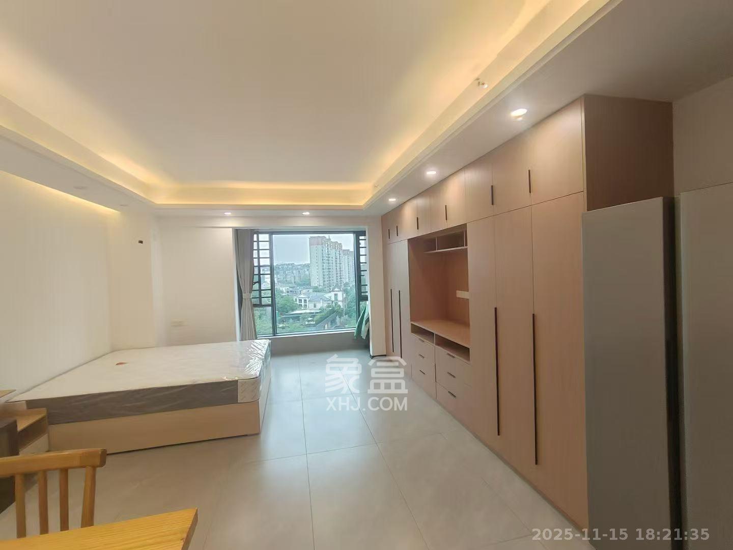 金地铂悦 1室1厅1卫 1650.0元/月 金地铂悦 1室1厅1卫 1650.0元/月室内图