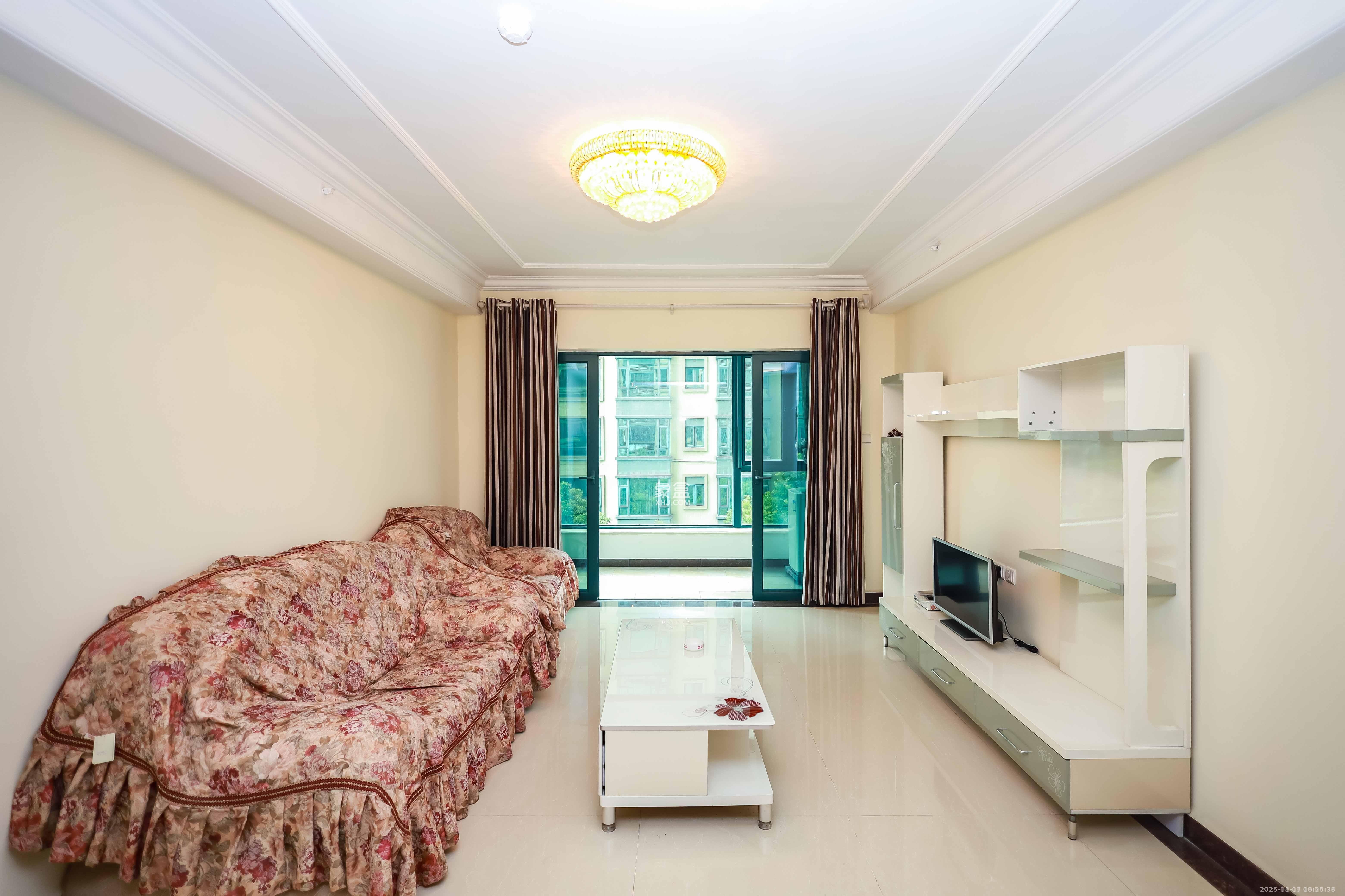 恒大华府  1室2厅1卫    1900.0元/月