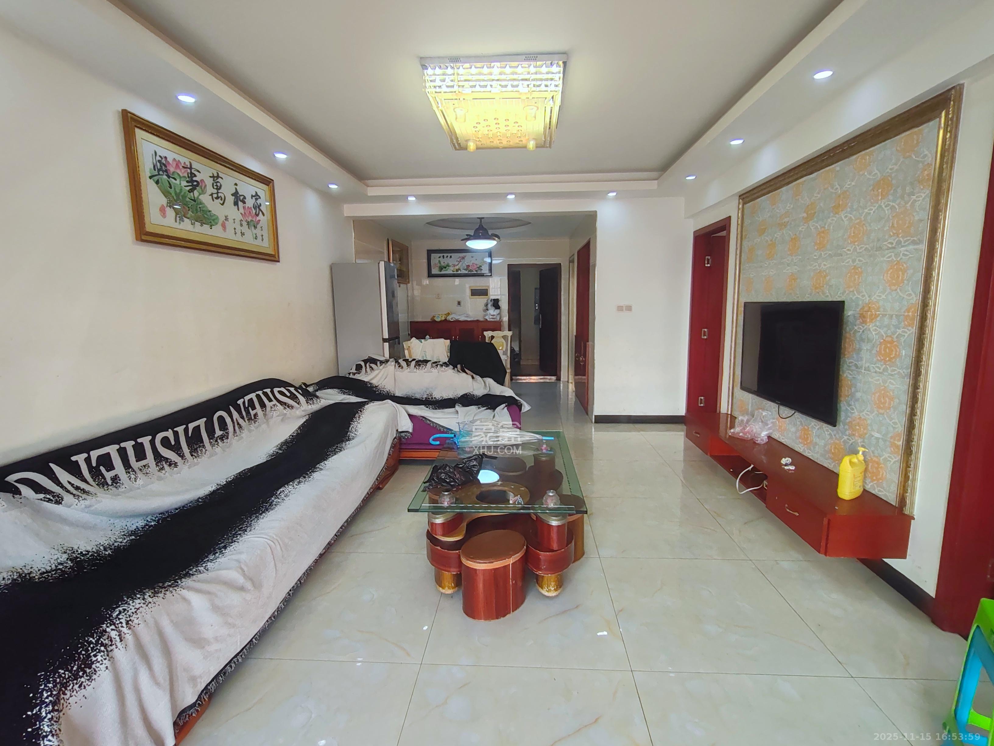 骑龙安置小区  2室2厅1卫    1800.0元/月室内图