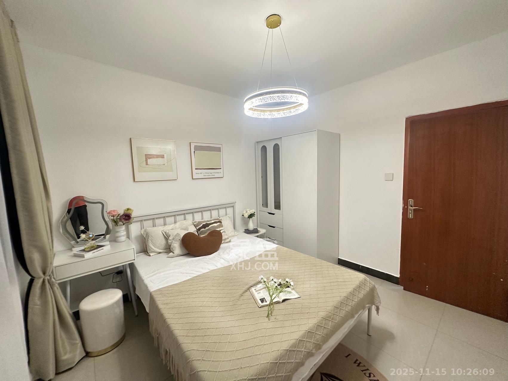 君庭金福苑  3室2厅2卫    4280.0元/月室内图