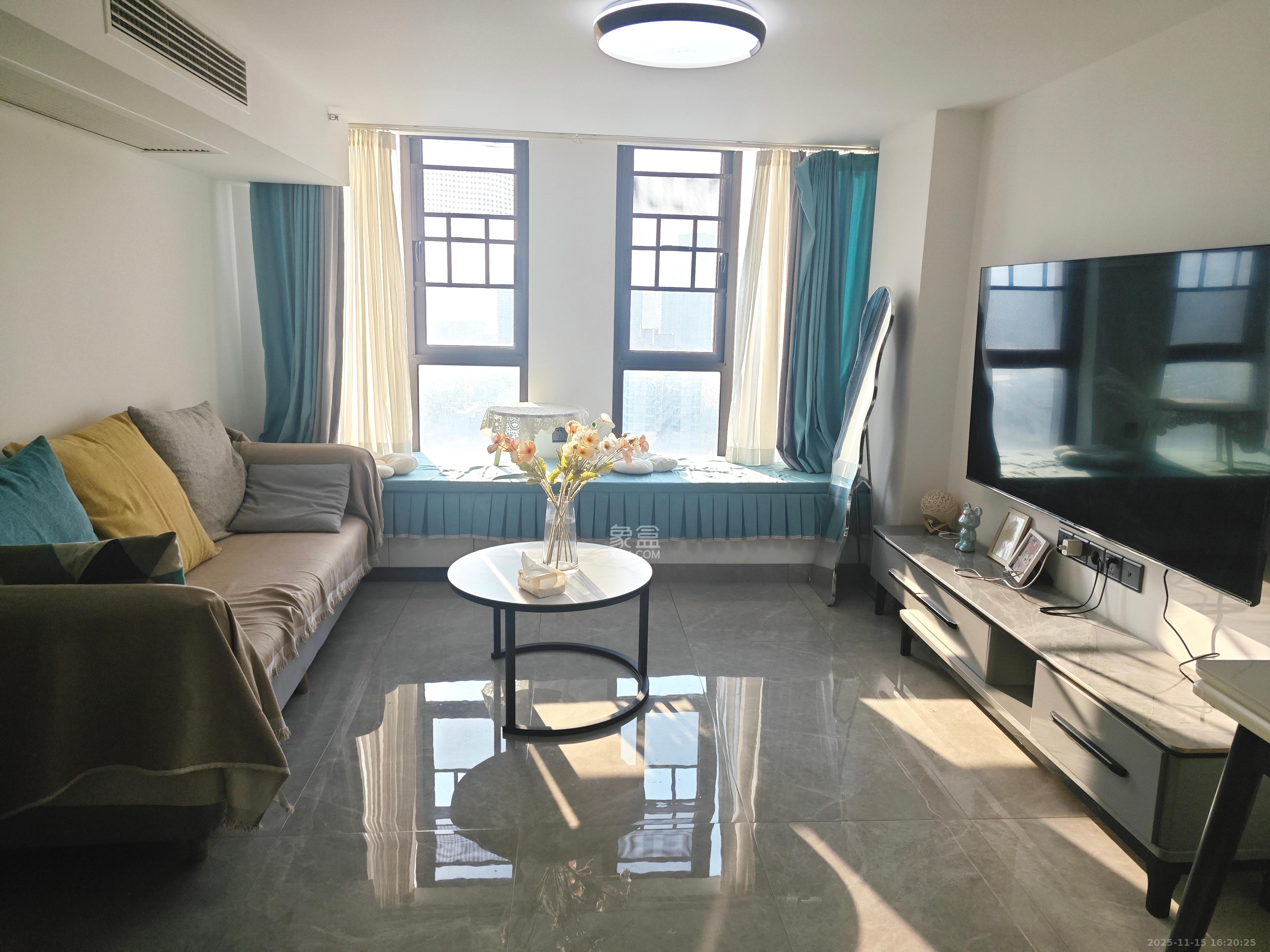 润和国际广场  2室2厅1卫    2200.0元/月室内图