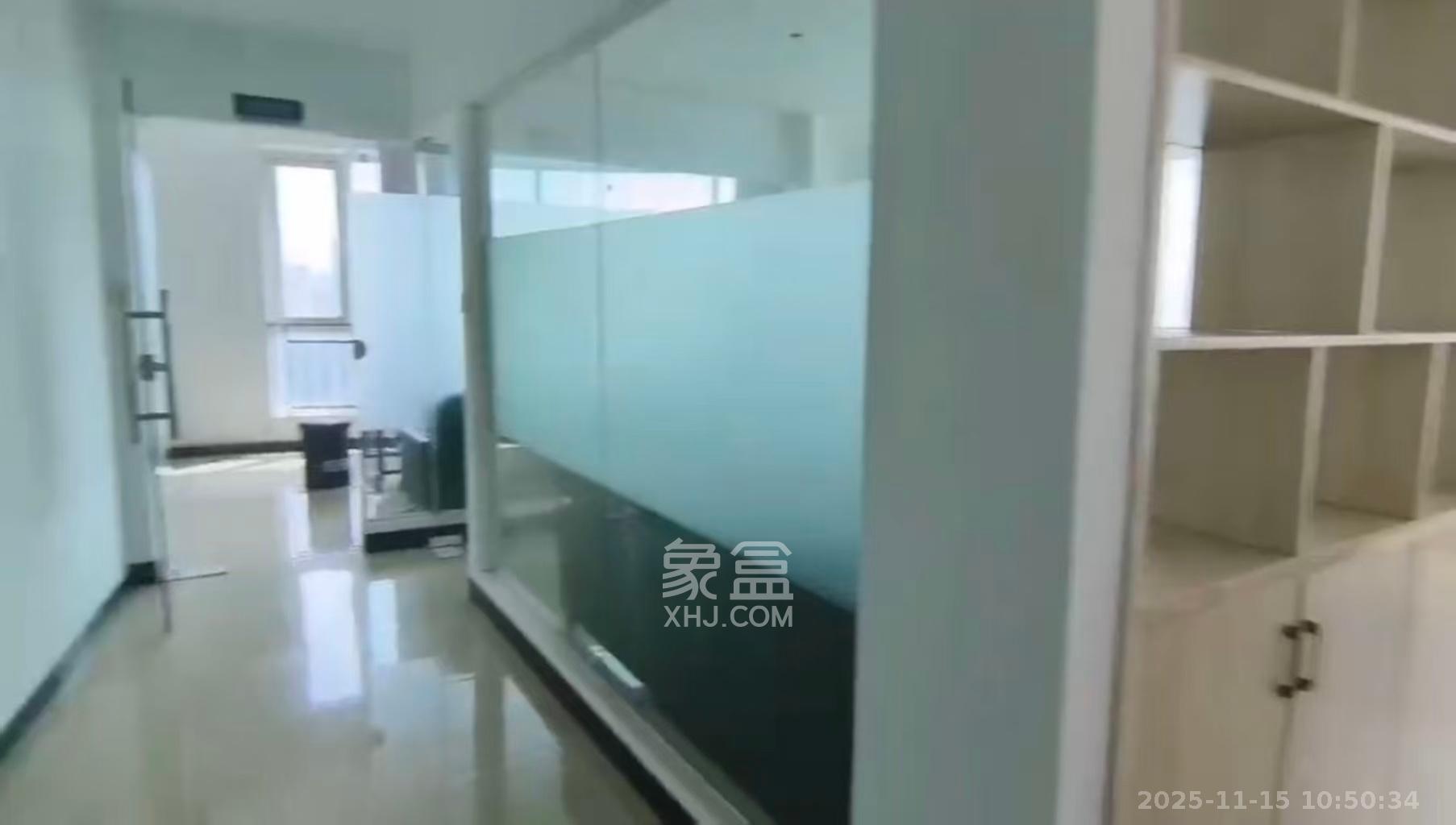 长城华都 1室2厅2卫 3000.0元/月 长城华都 1室2厅2卫 3000.0元/月室内图