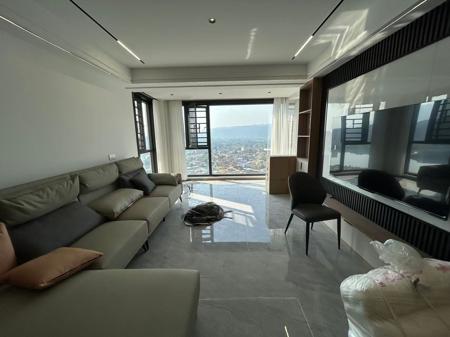 山水印象澜庭  3室2厅2卫    123.8万