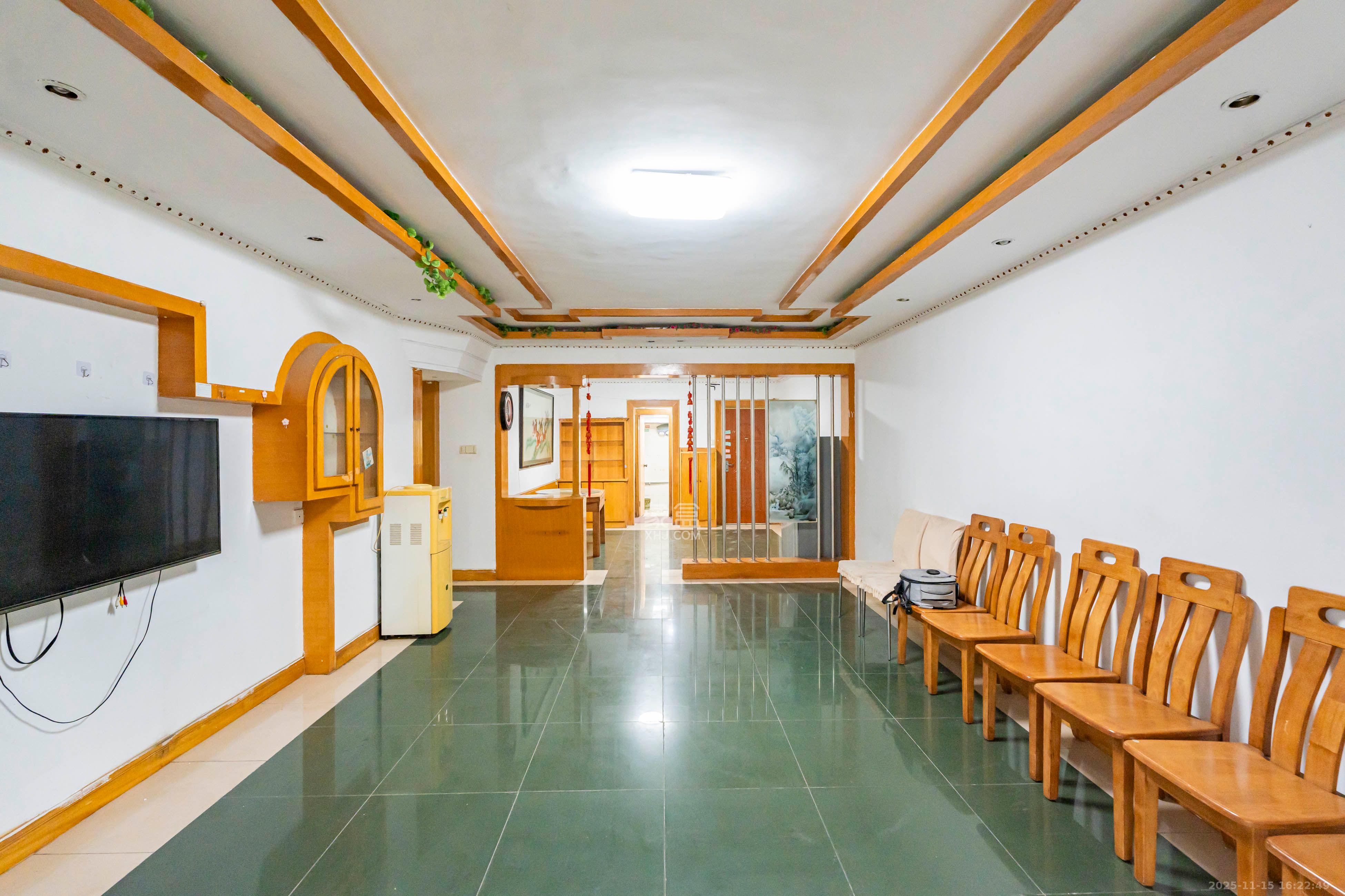 福乐凯公寓  4室2厅2卫    3200.0元/月室内图