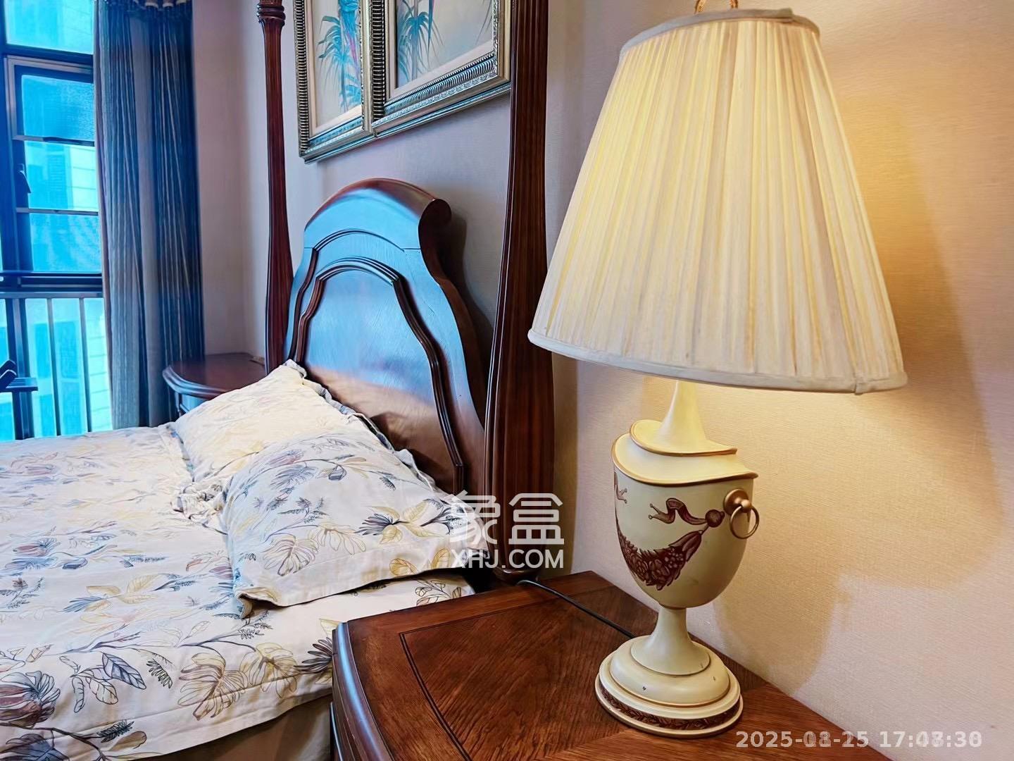 铂宫  1室1厅1卫    2200.0元/月室内图