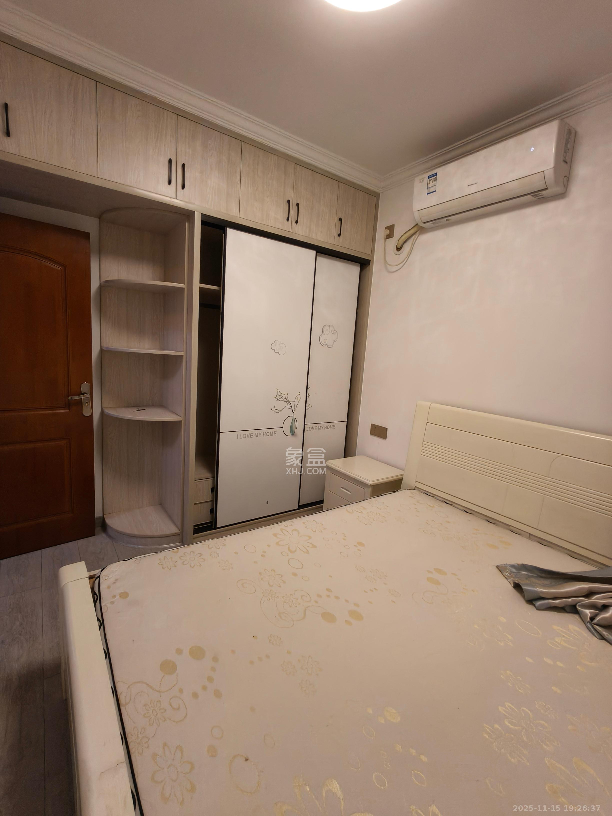 星城新宇川河苑  2室2厅1卫    1800.0元/月室内图