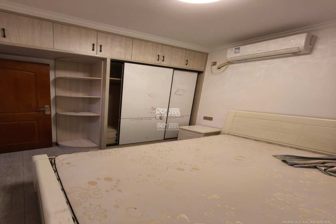 星城新宇川河苑 2室2厅1卫 1800.0元/月 星城新宇川河苑 2室2厅1卫 1800.0元/月室内图