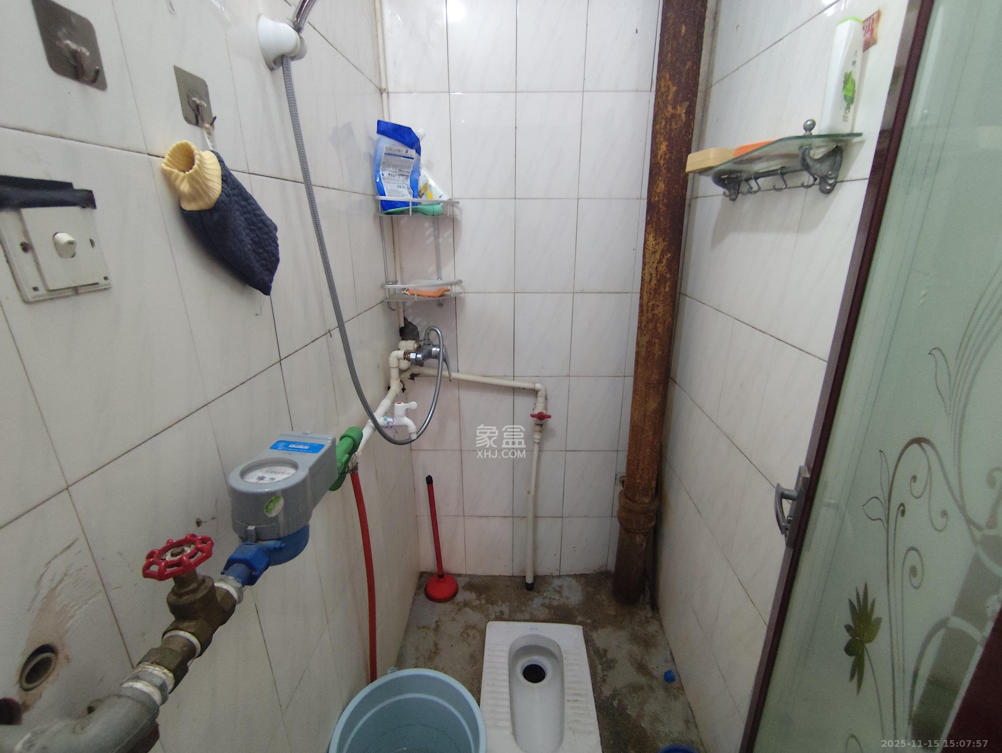 星沙镇泉塘村（司法学院宿舍）  2室2厅1卫    1000.0元/月室内图