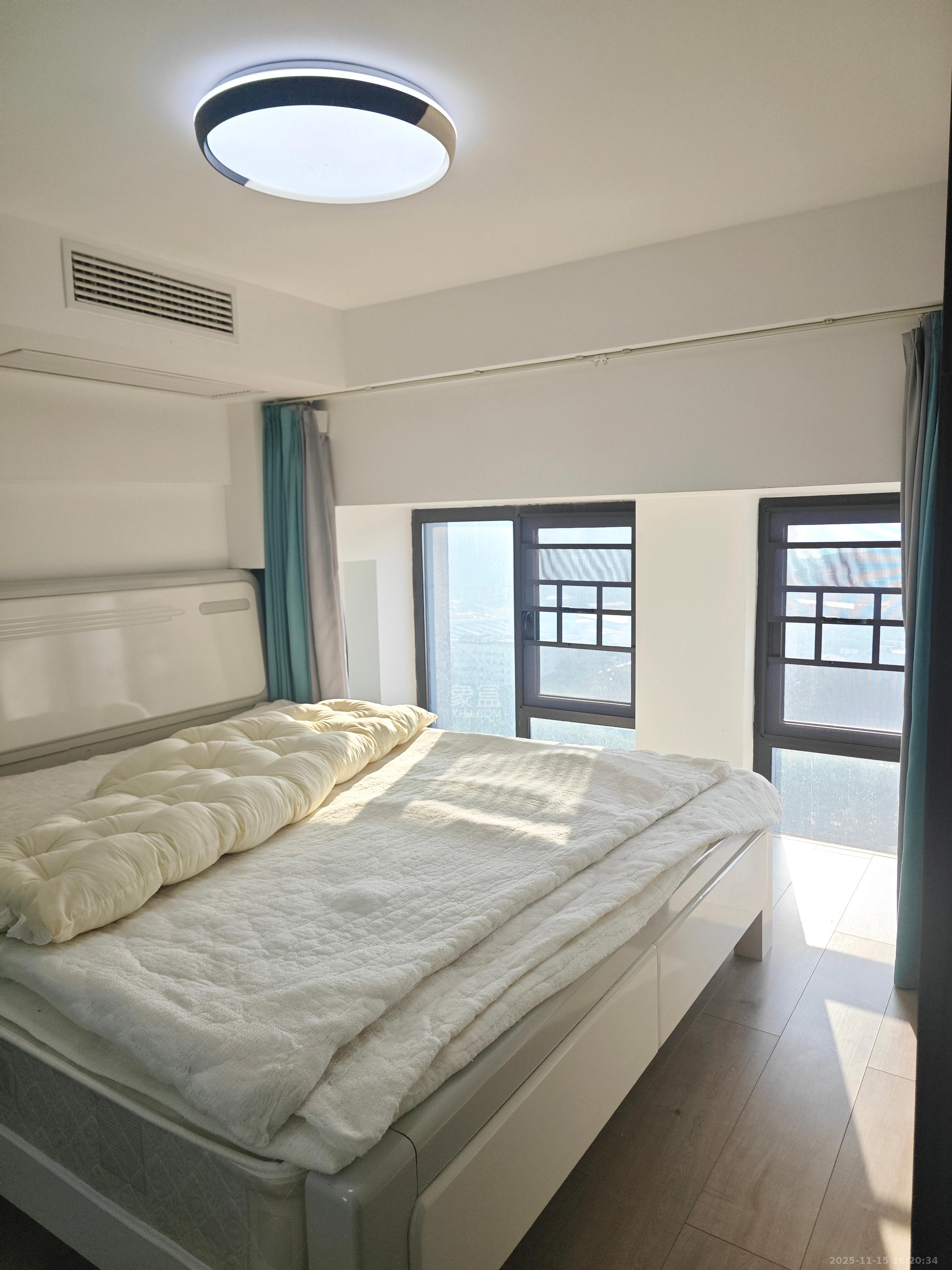 润和国际广场  2室2厅1卫    2200.0元/月室内图