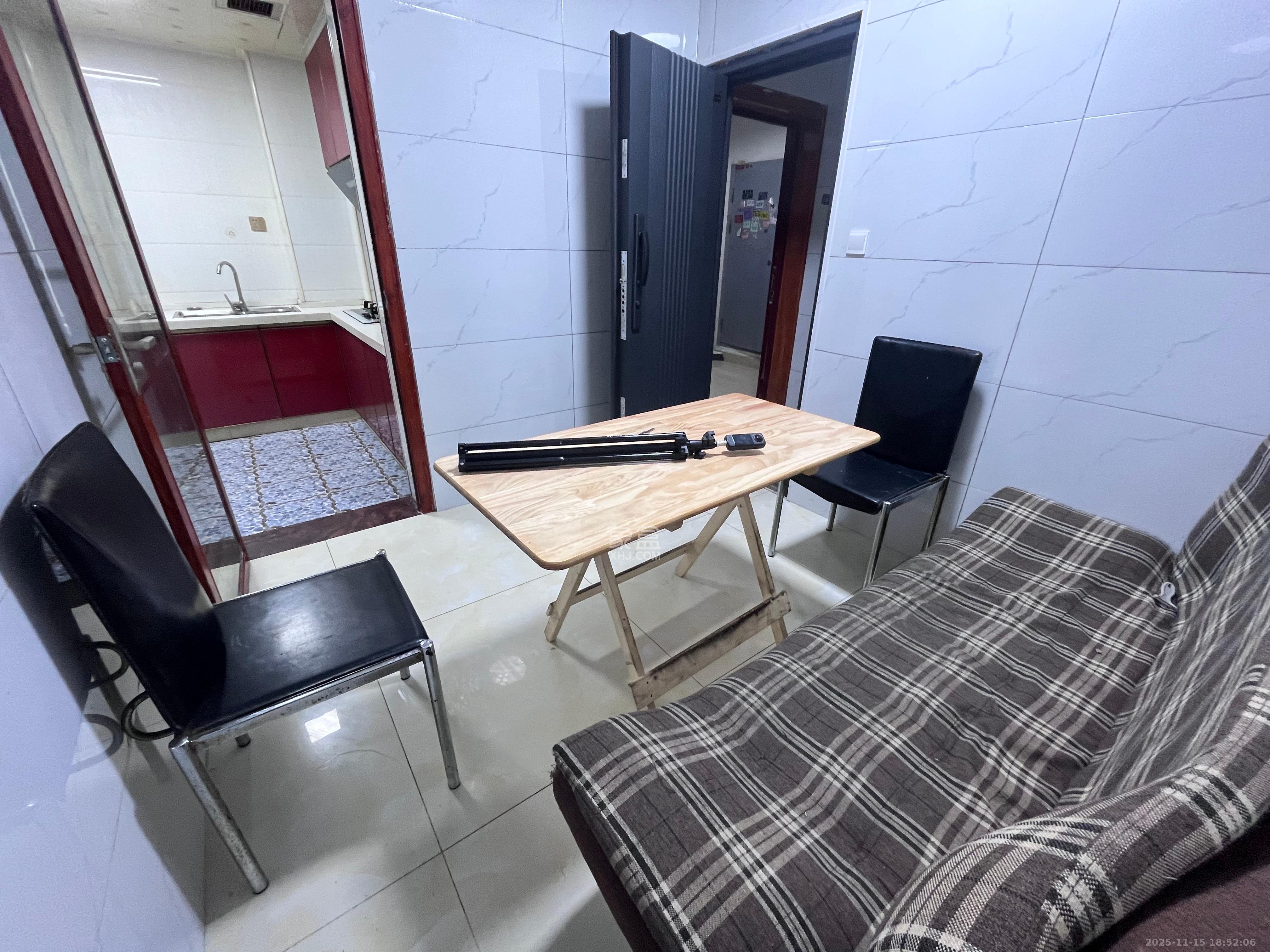 和康园小区 1室1厅1卫 1200.0元/月 和康园小区 1室1厅1卫 1200.0元/月室内图