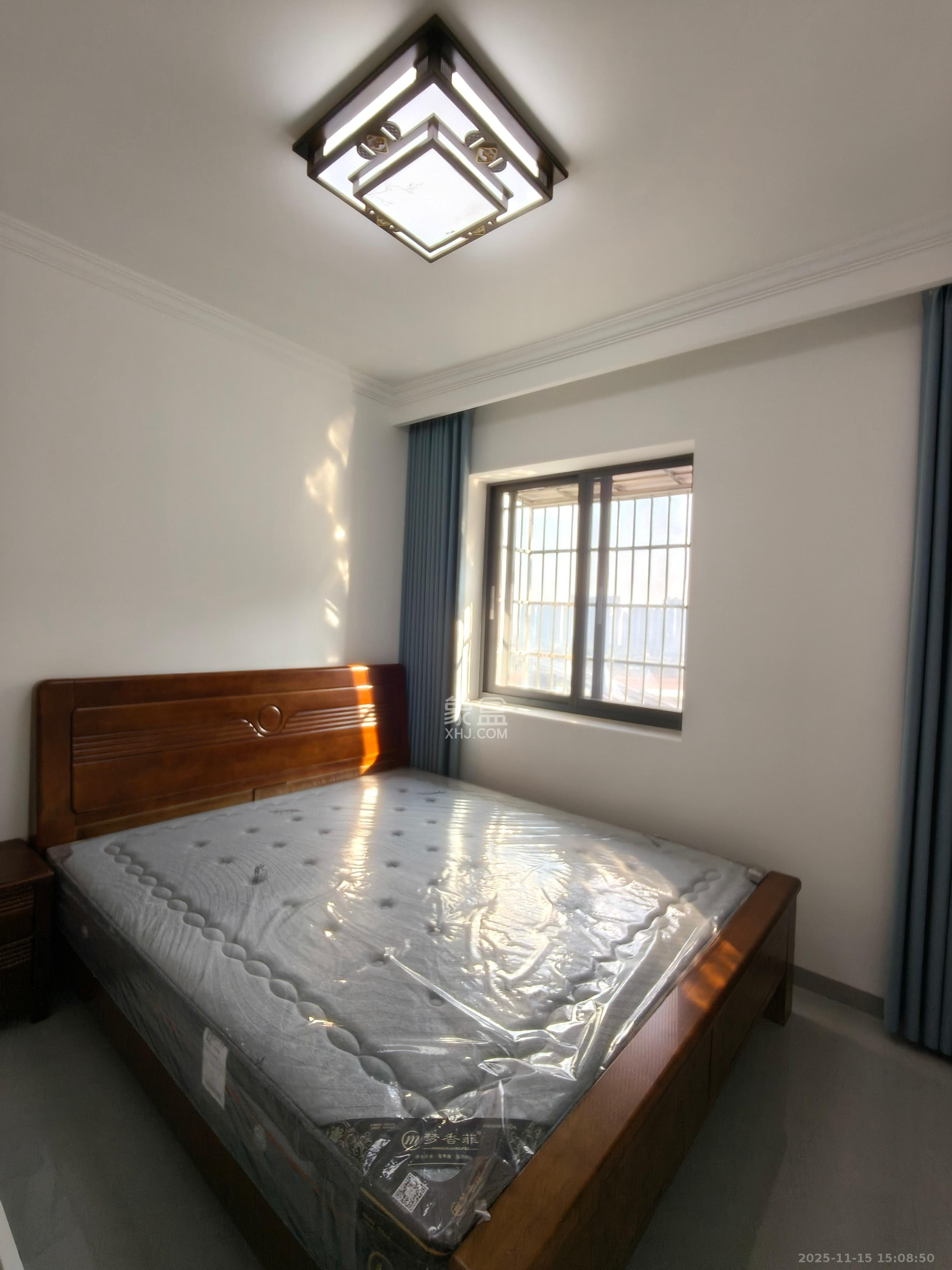 和景家园一期  2室2厅1卫    1700.0元/月室内图