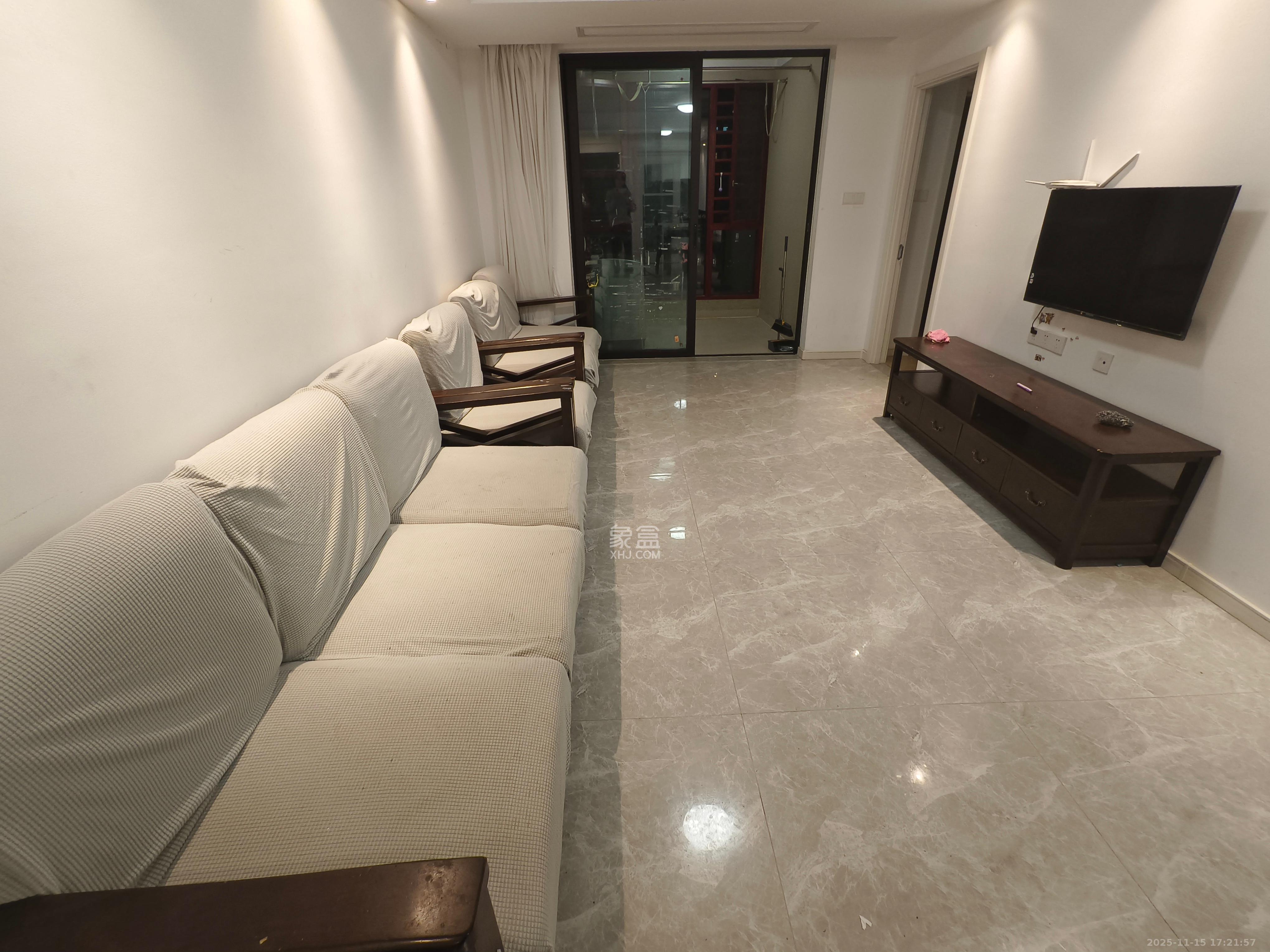 万科金色梦想C区 3室2厅1卫 3000.0元/月 万科金色梦想C区 3室2厅1卫 3000.0元/月室内图