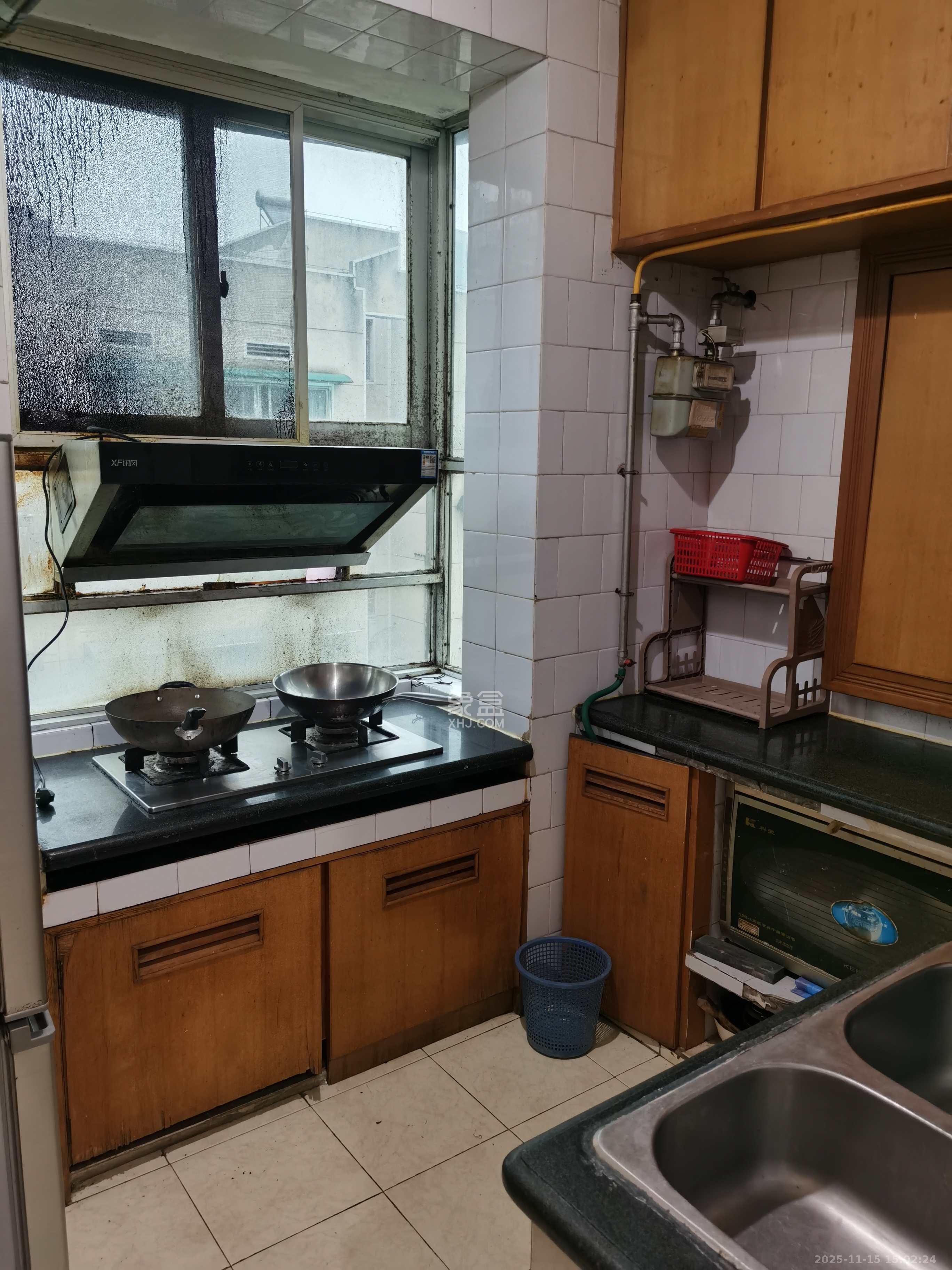 湖开小区（湖南开关厂宿舍）/南大桥社区  1室2厅1卫    1200.0元/月室内图