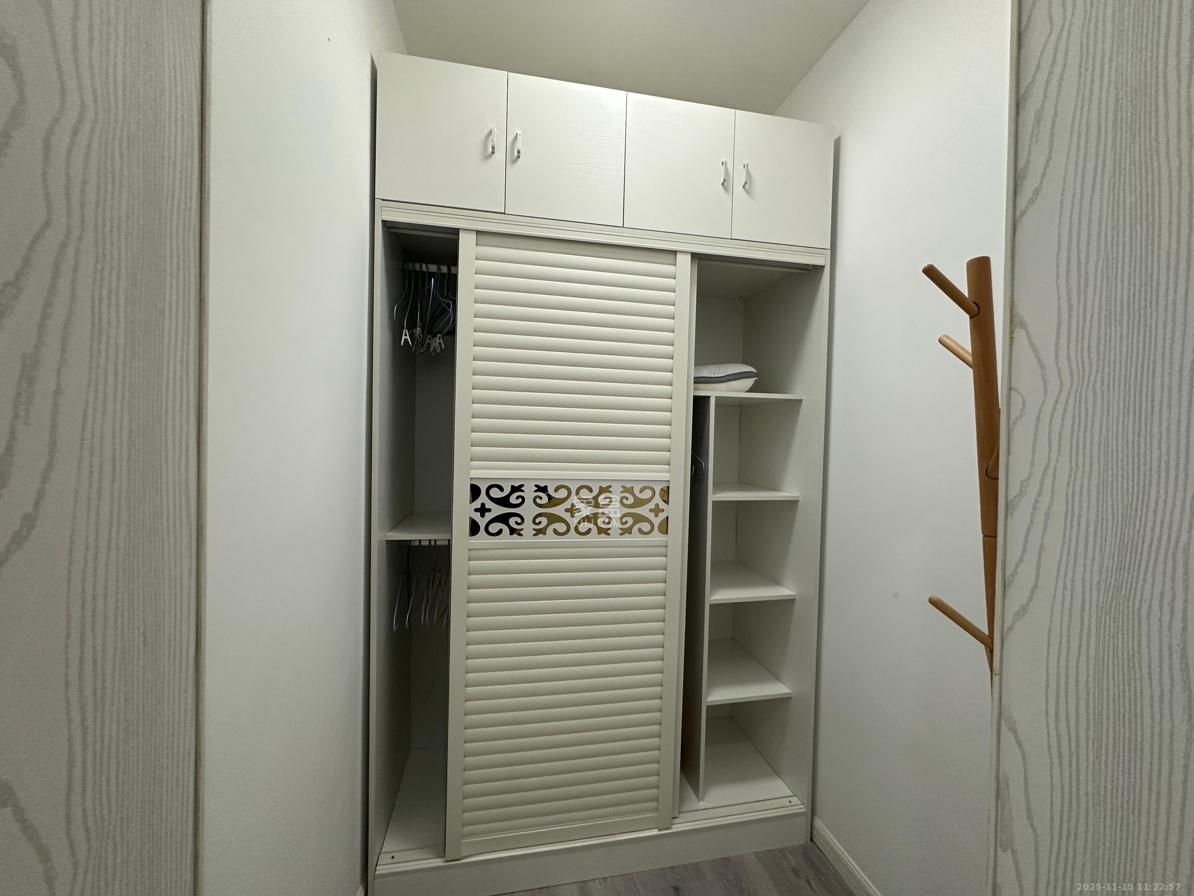 北辰定江洋  3室2厅2卫    7500.0元/月室内图