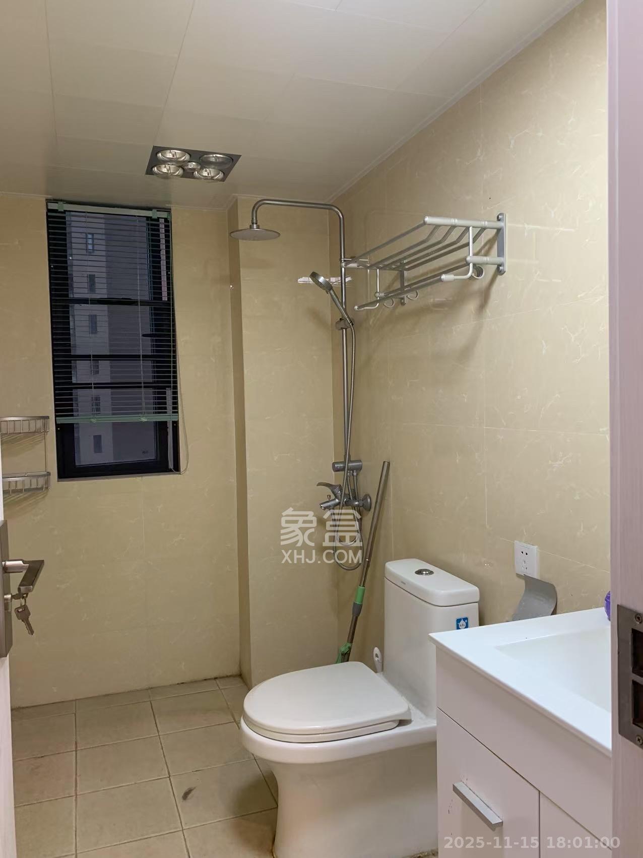 梅溪湖合能璞丽  3室2厅1卫    2400.0元/月室内图