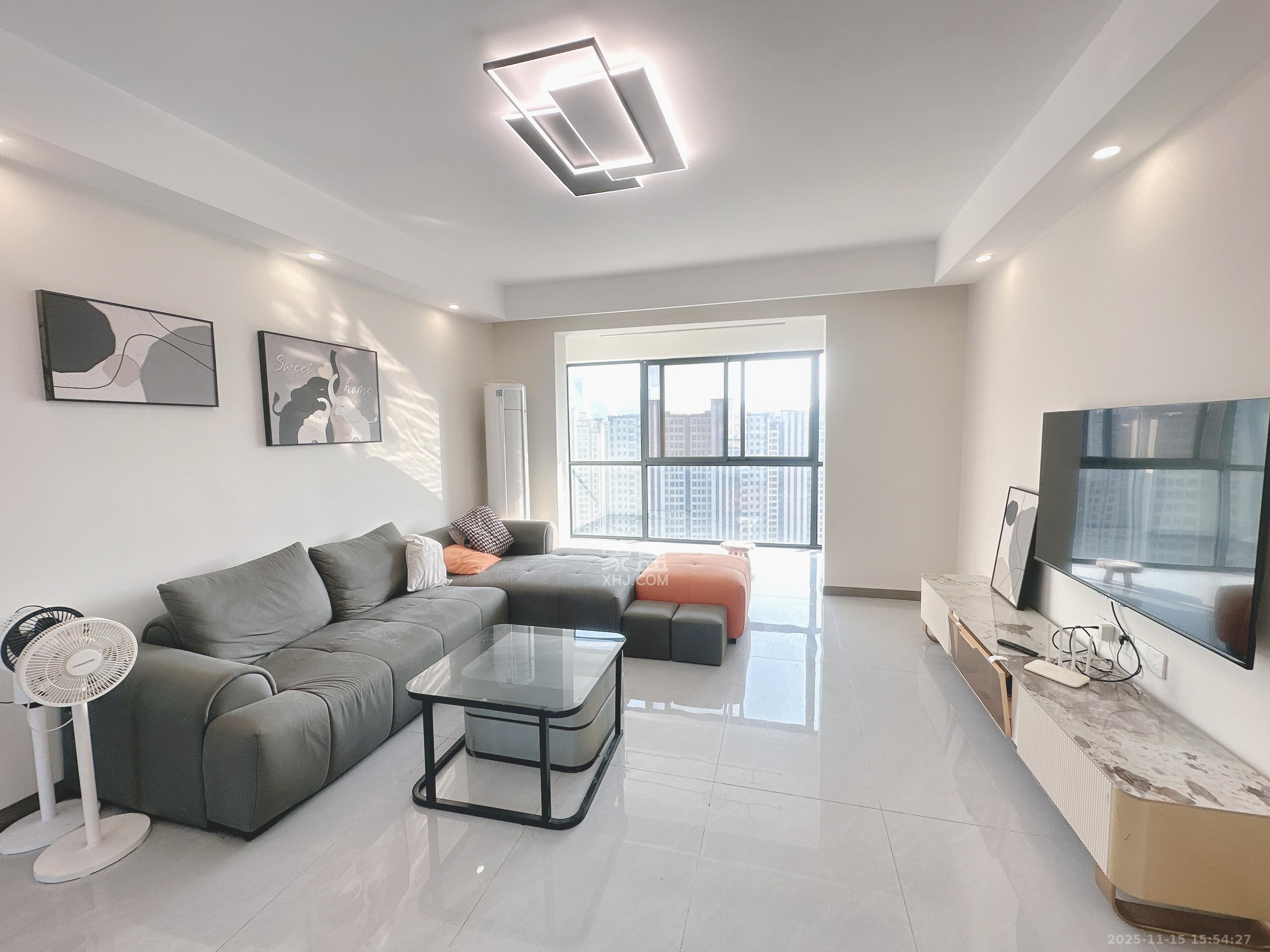 骑龙大街(骑龙苑) 3室2厅2卫 3300.0元/月 骑龙大街(骑龙苑) 3室2厅2卫 3300.0元/月室内图