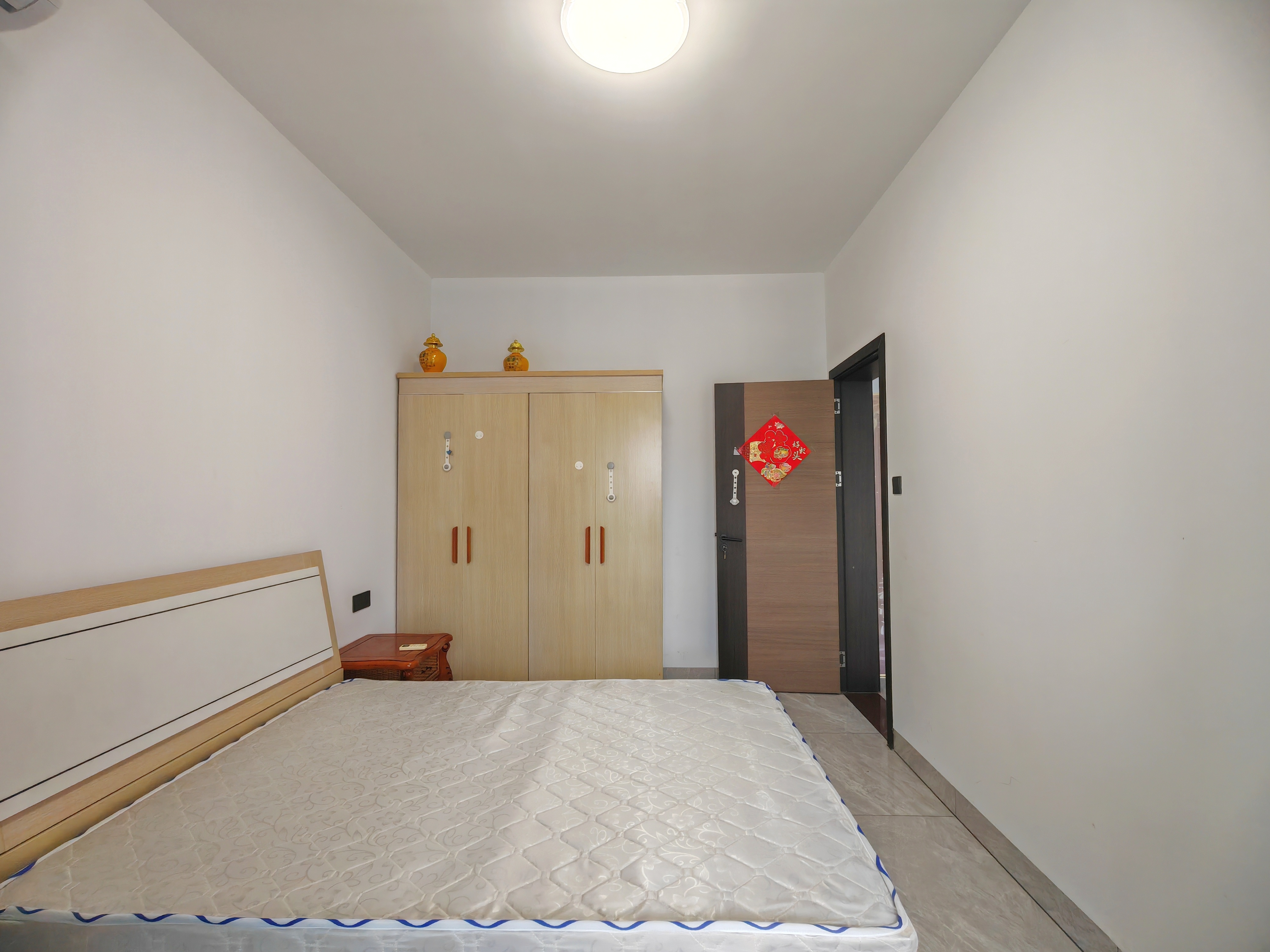 海航豪庭北苑  3室2厅2卫    5200.0元/月室内图