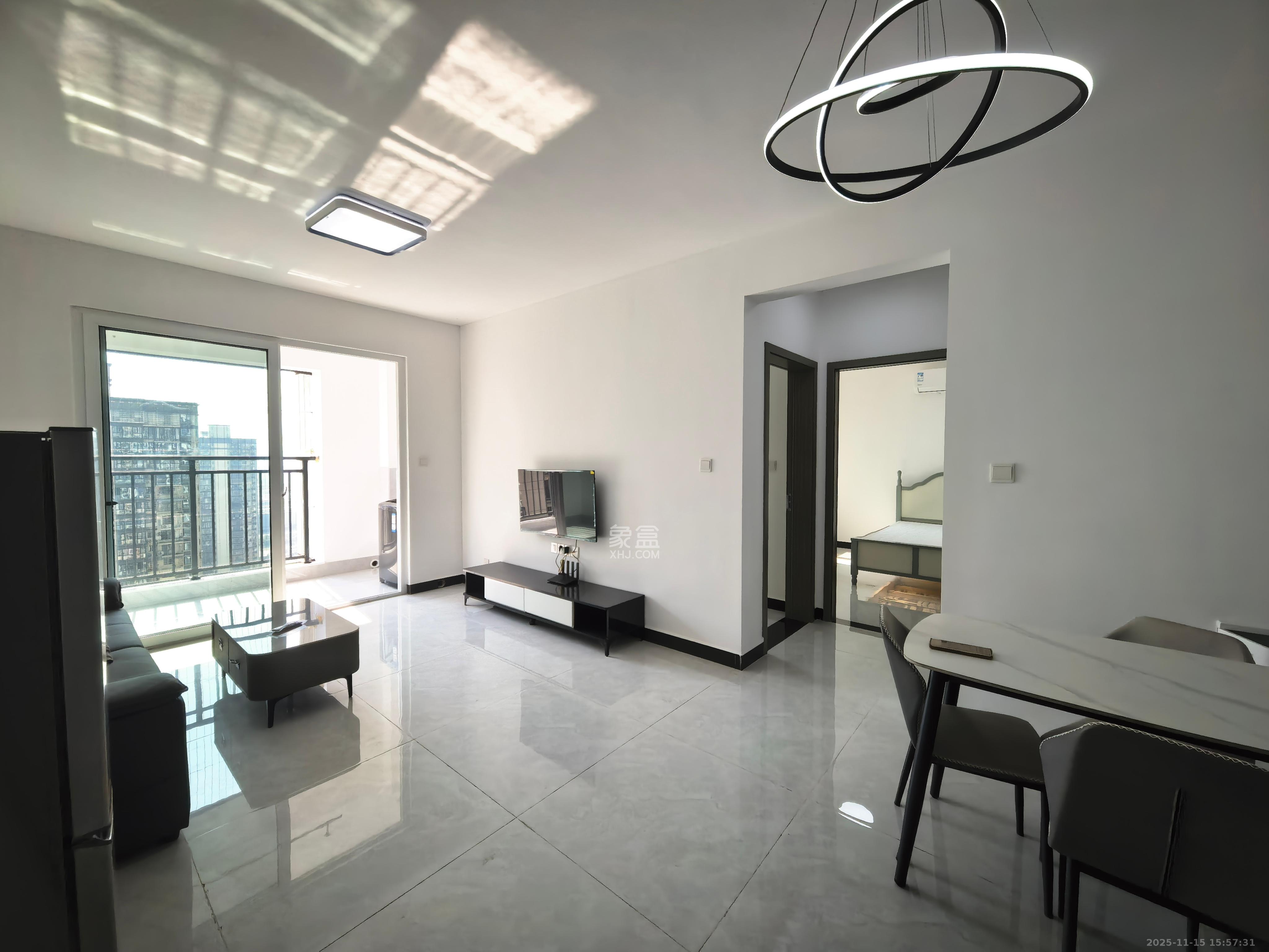 真人桥家园二期  2室2厅1卫    1700.0元/月室内图