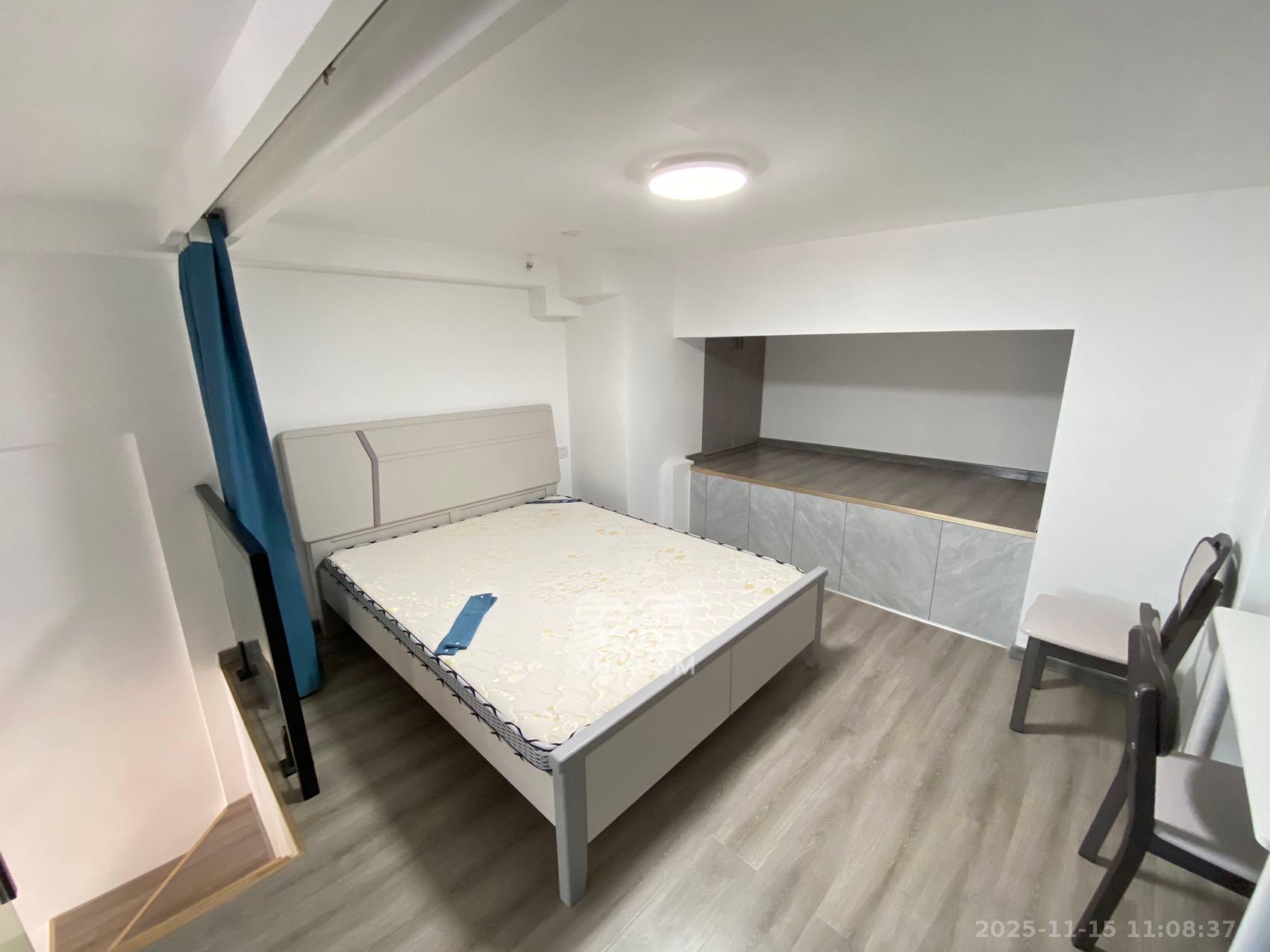 藏珑湖上公馆 1室1厅1卫 2100.0元/月 藏珑湖上公馆 1室1厅1卫 2100.0元/月室内图