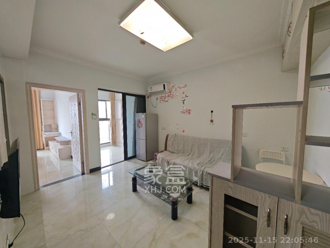 达美D6区  1室1厅1卫    1900.0元/月室内图