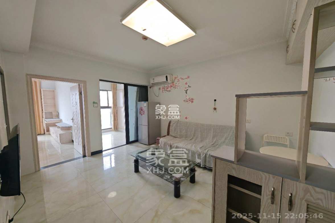 达美D6区 1室1厅1卫 1900.0元/月 达美D6区 1室1厅1卫 1900.0元/月室内图