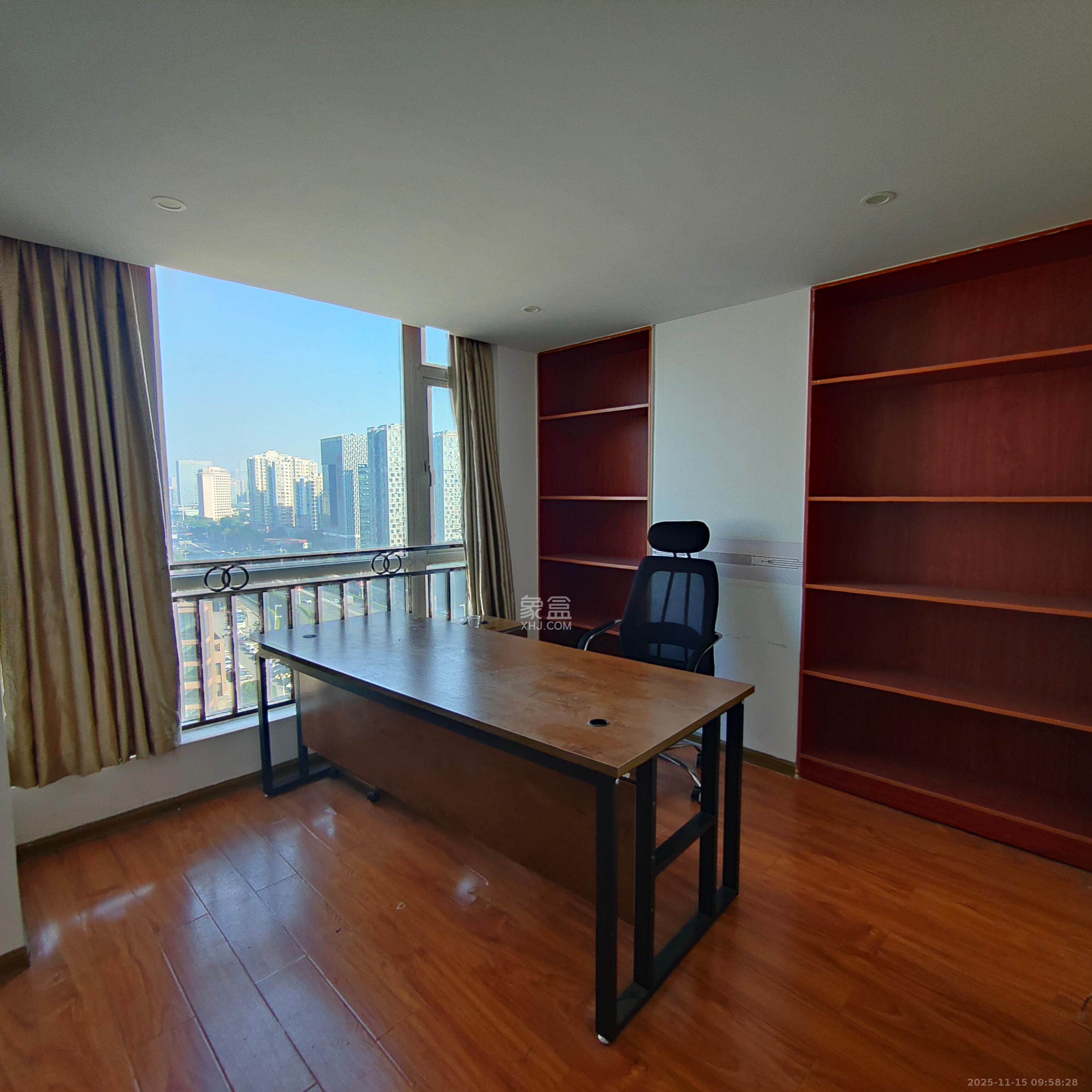 长城华都  1室2厅1卫    3000.0元/月室内图