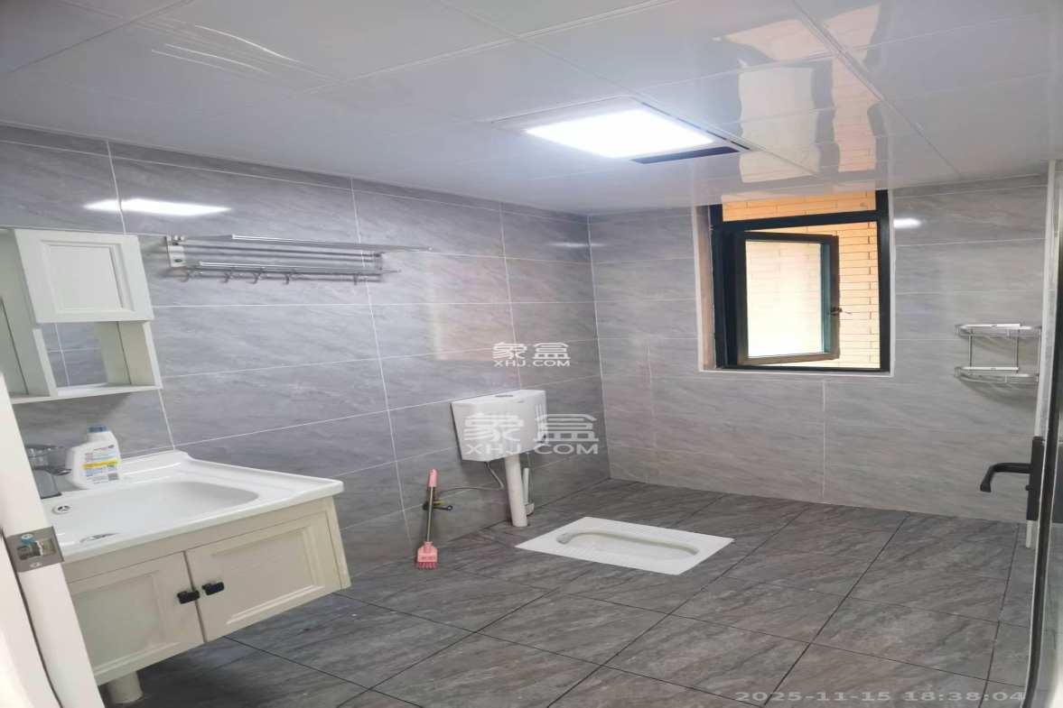 财富名园 2室1厅1卫 2100.0元/月 财富名园 2室1厅1卫 2100.0元/月室内图