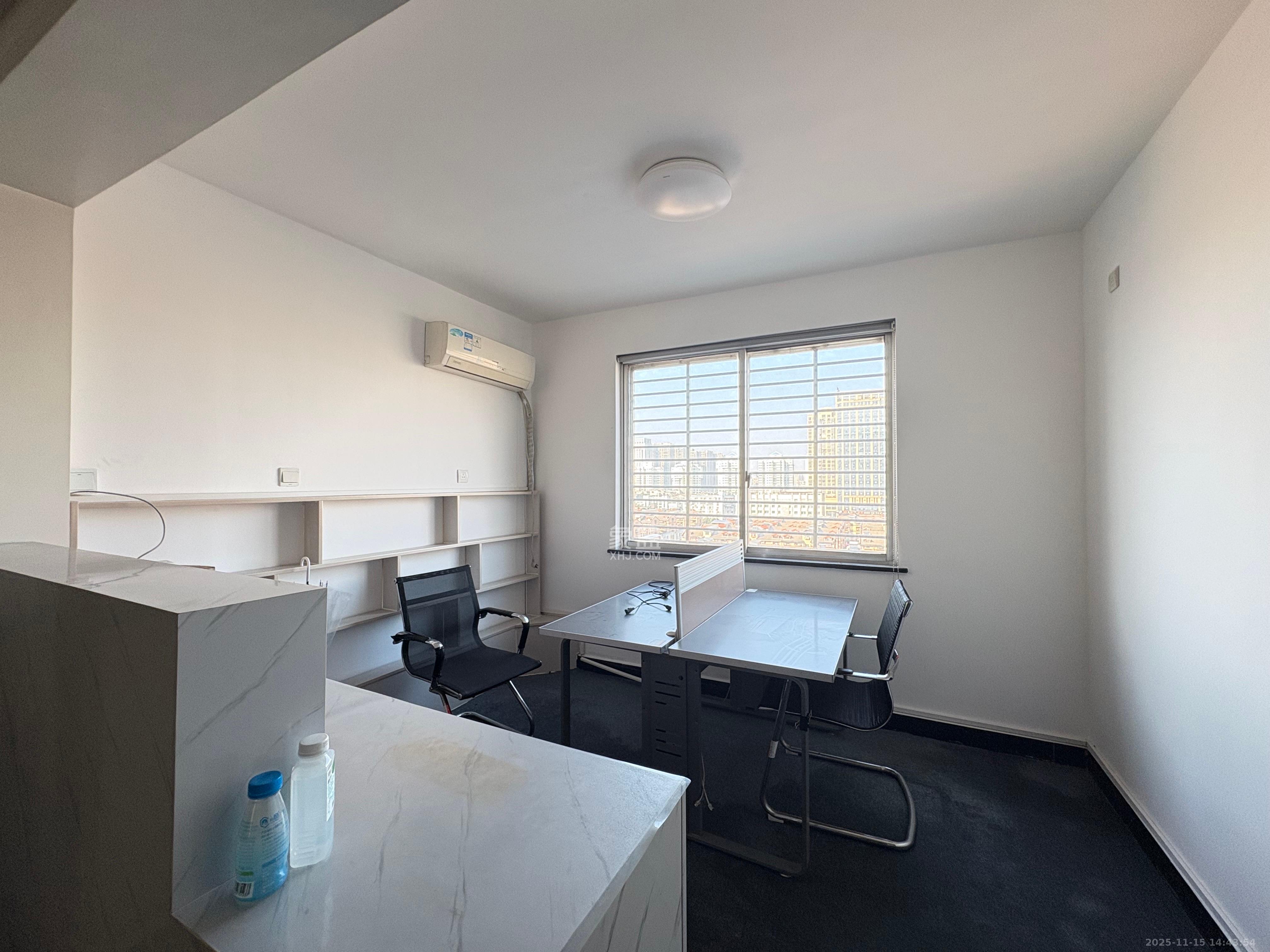 高桥现代商贸城 3室2厅2卫 3500.0元/月 高桥现代商贸城 3室2厅2卫 3500.0元/月室内图