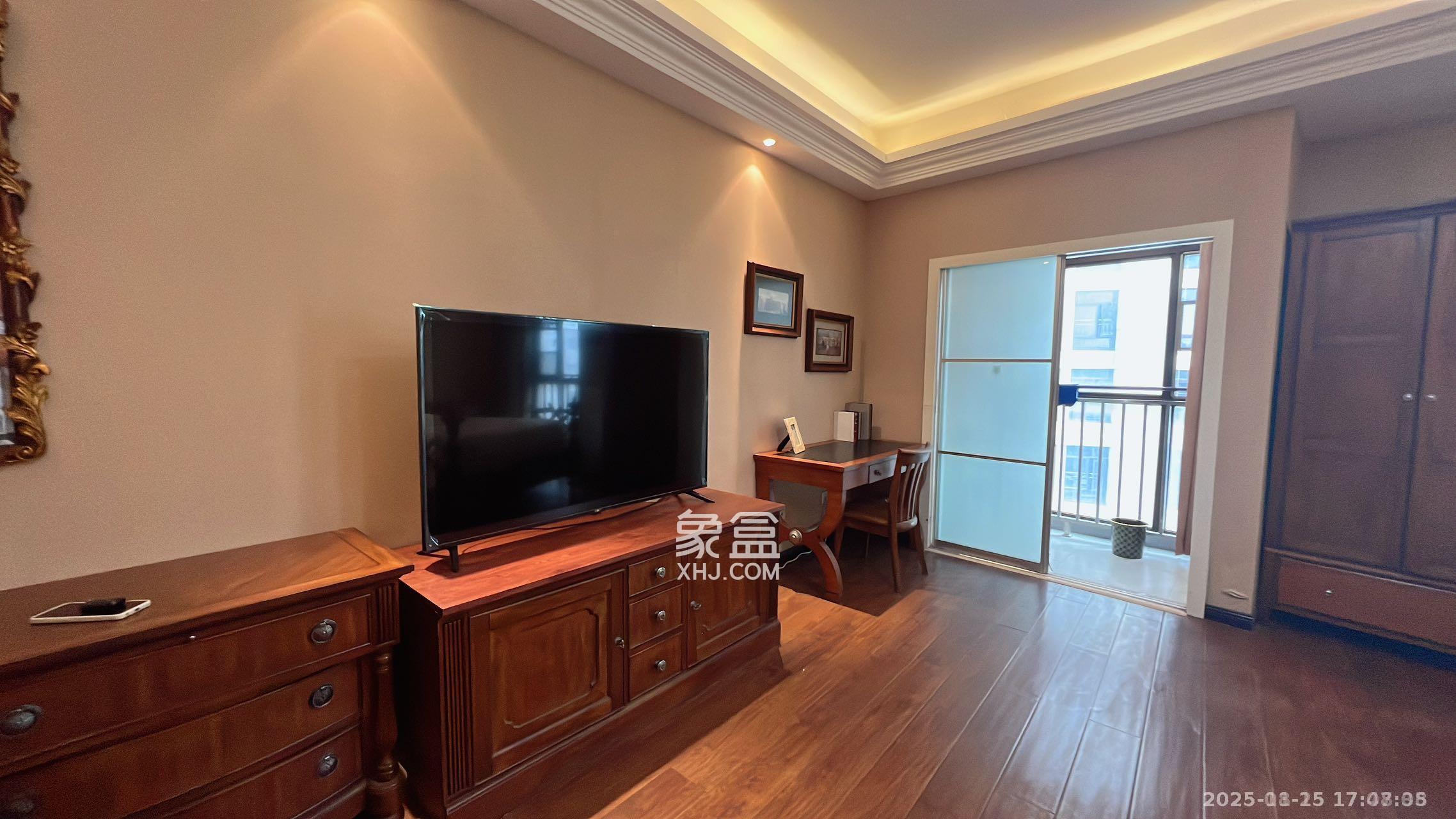 铂宫  1室1厅1卫    2200.0元/月小区图