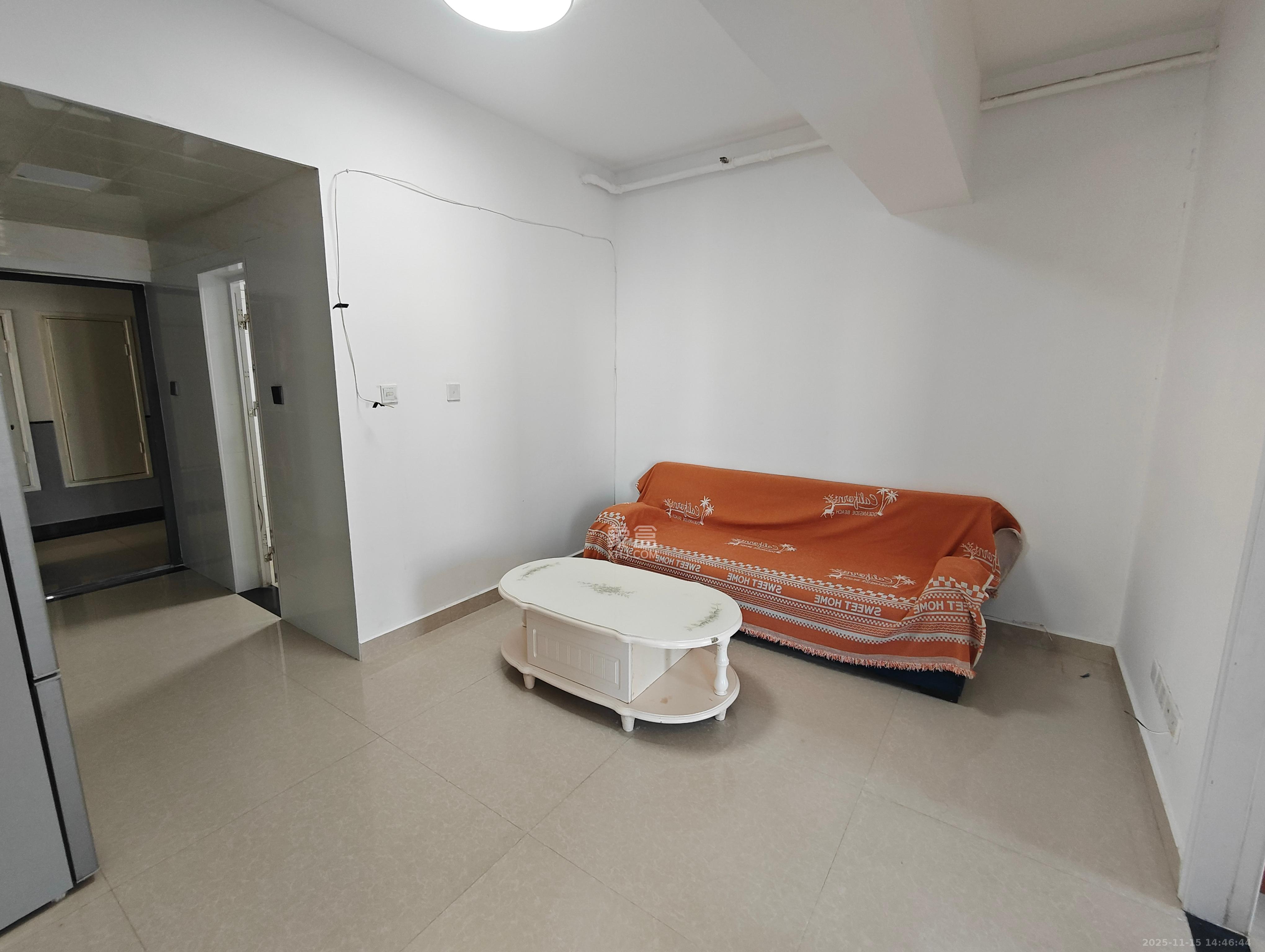 BOBO国际 3室1厅1卫 2300.0元/月 BOBO国际 3室1厅1卫 2300.0元/月室内图